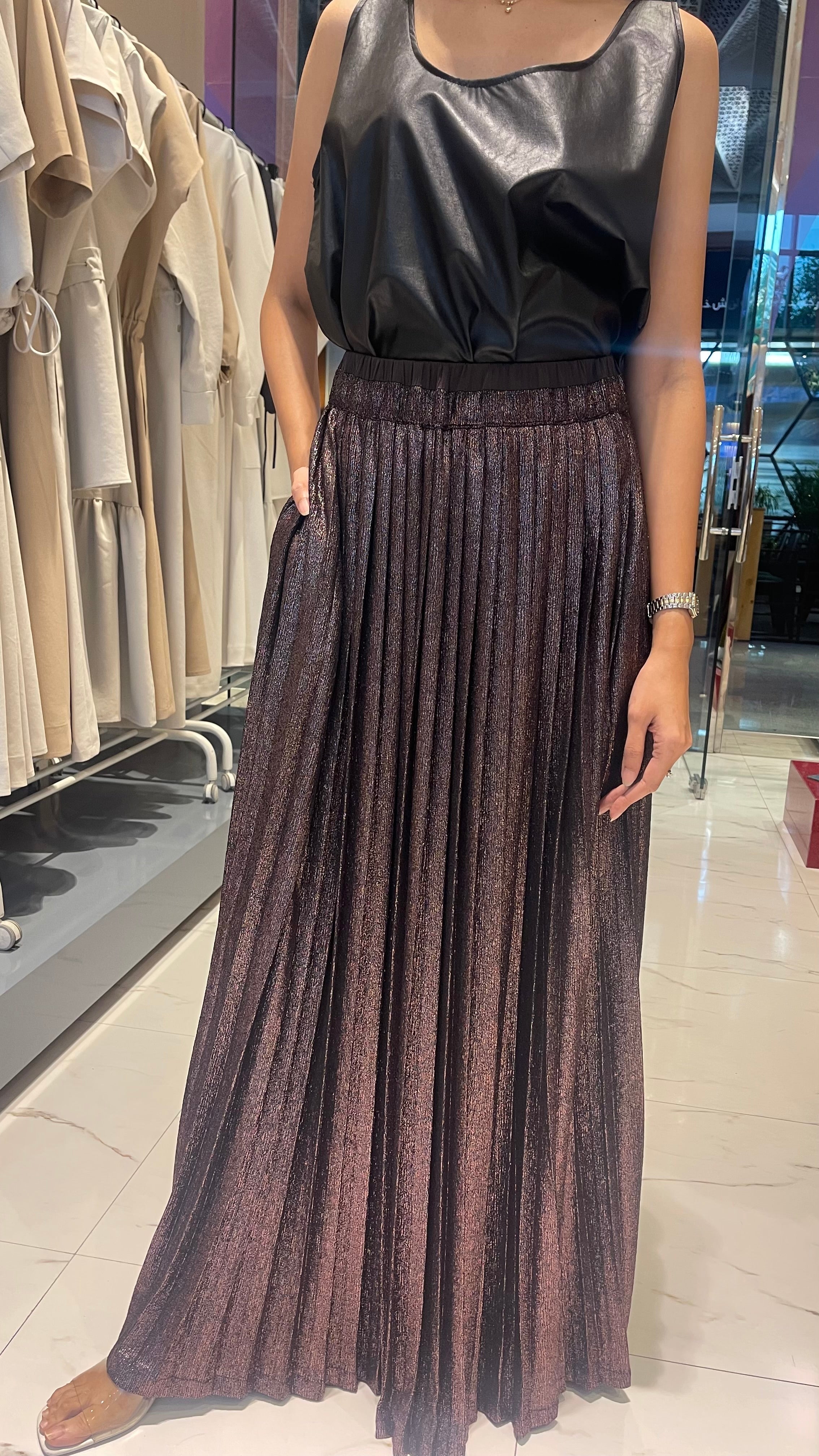 PLEATED MAXI SKIRT (التنورة) “OLA”
