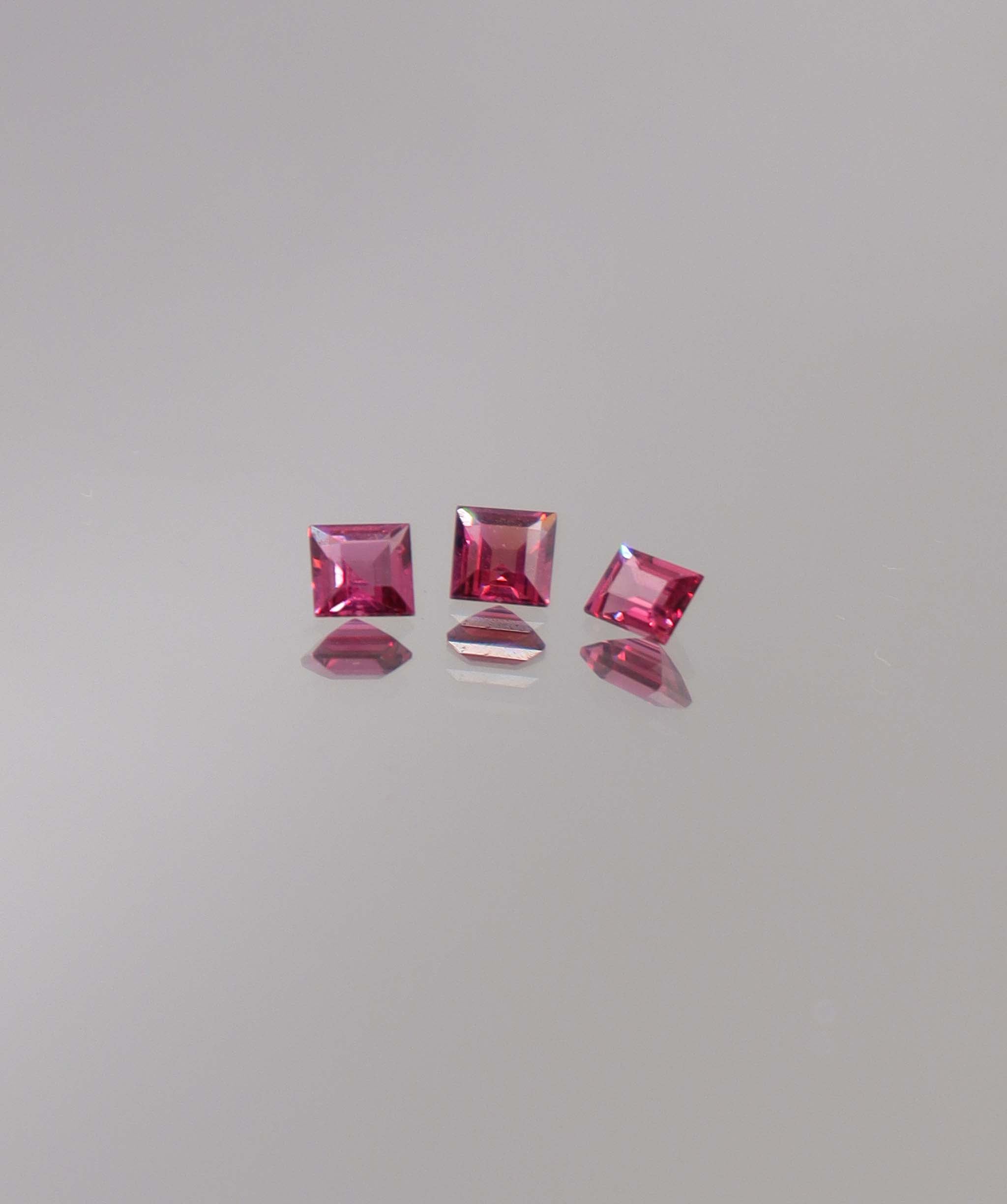 0.6ct Burmese red spinel  x3 DXBCS0966