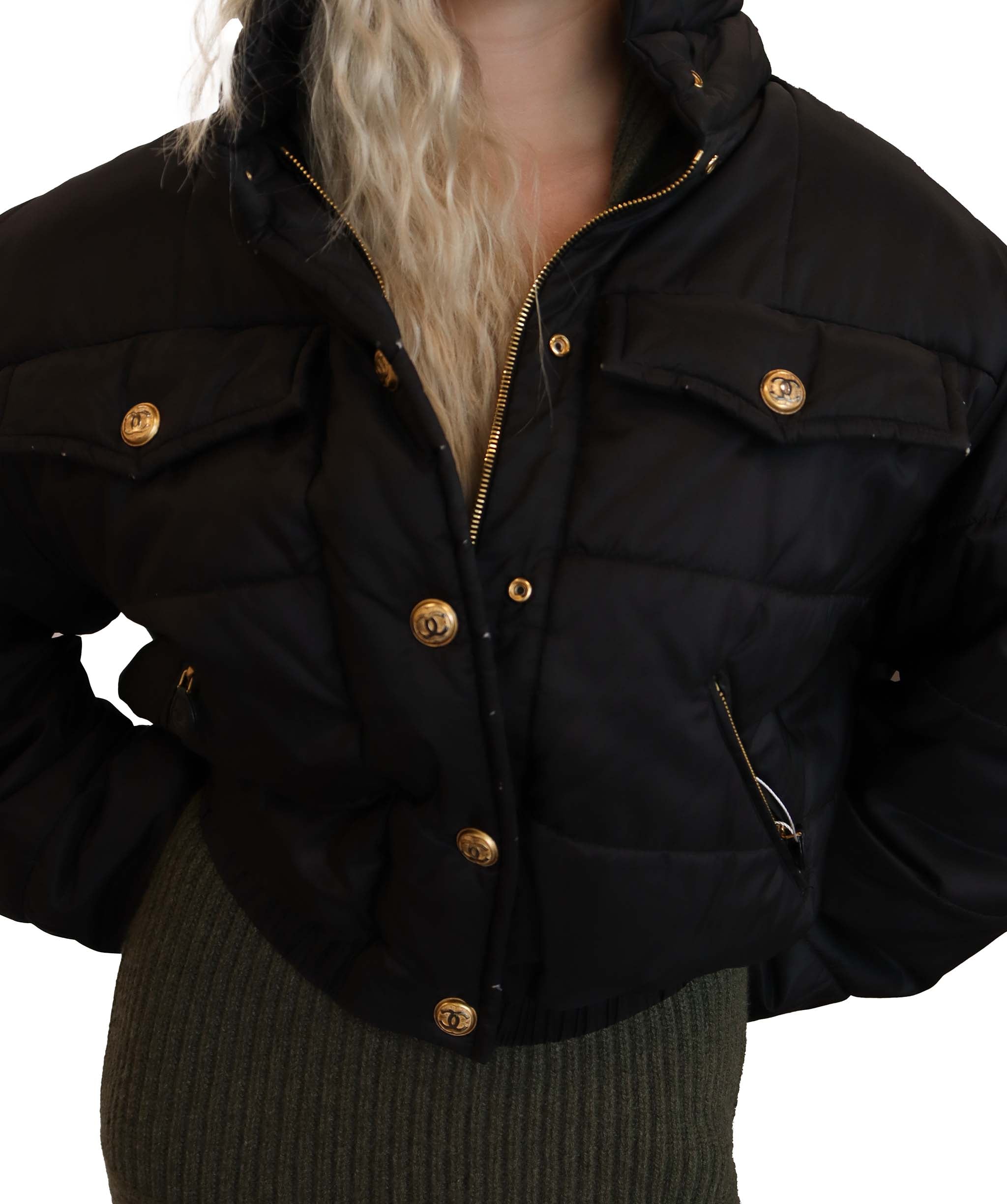 Chanel black down jacket - DXBS2548