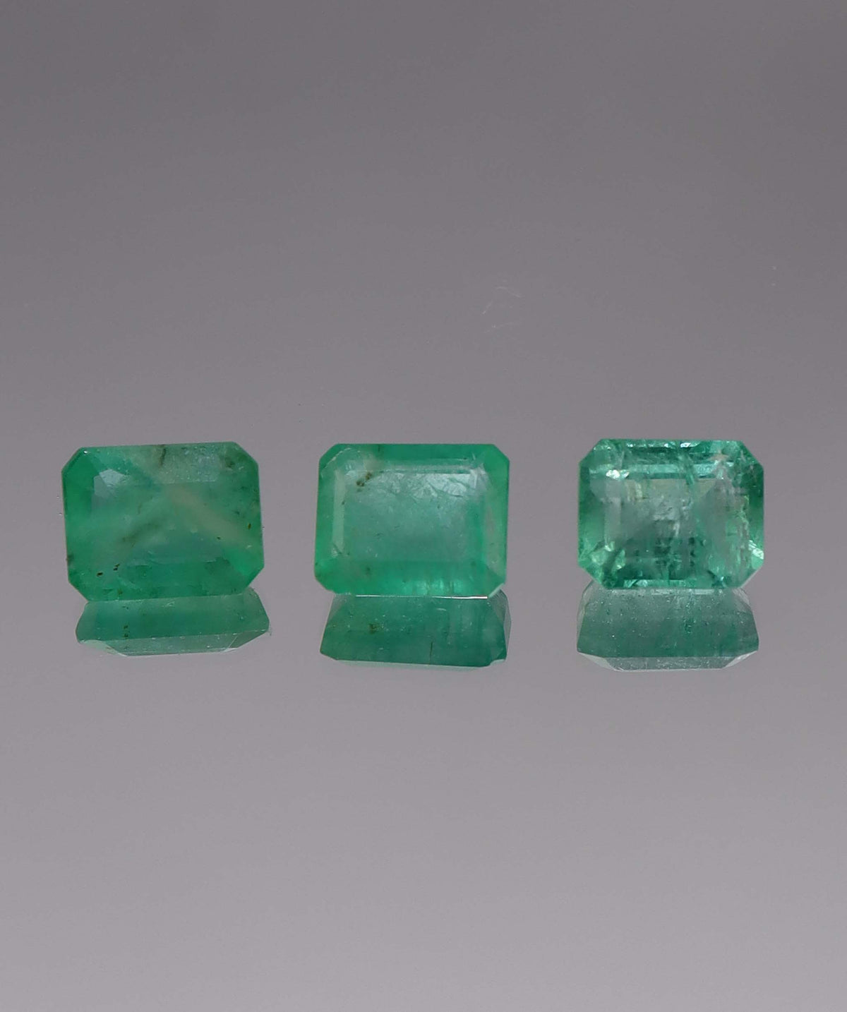 3crt - 3.99crt Panjshir Valley Emeralds LOT No. NDNDX001-3