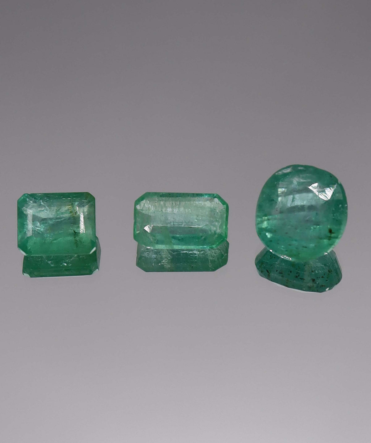 3crt - 3.99crt Panjshir Valley Emeralds LOT No. NDNDX001-3