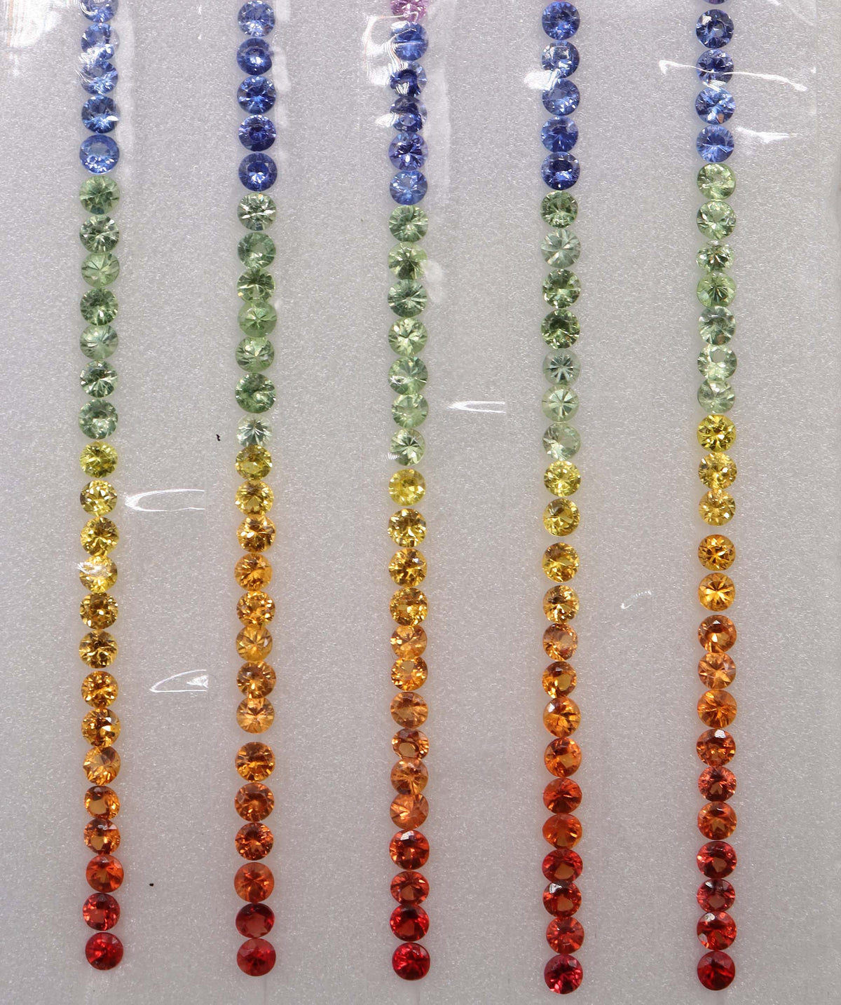 Multi Sapphire 3 Round Line DXBS6842