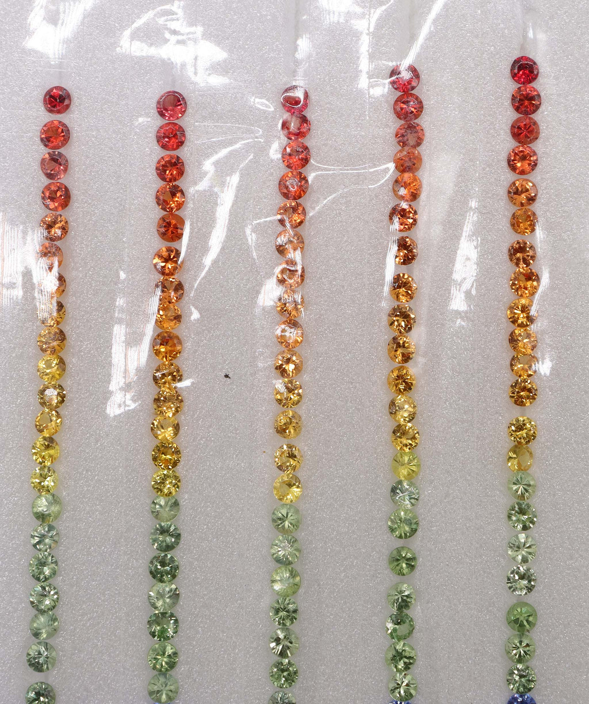 Multi Sapphire 3 Round Line DXBS6842