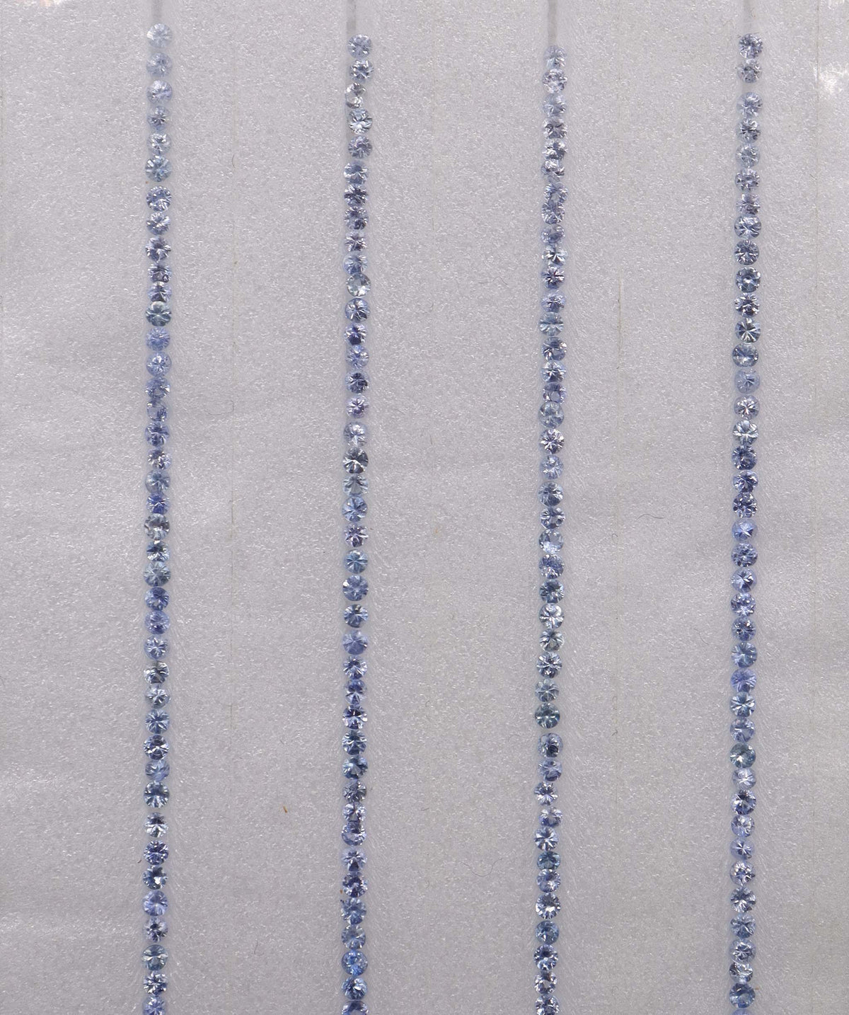 Blue Sapphire (Light To Dark) 1.50 Round Line DXBS6836
