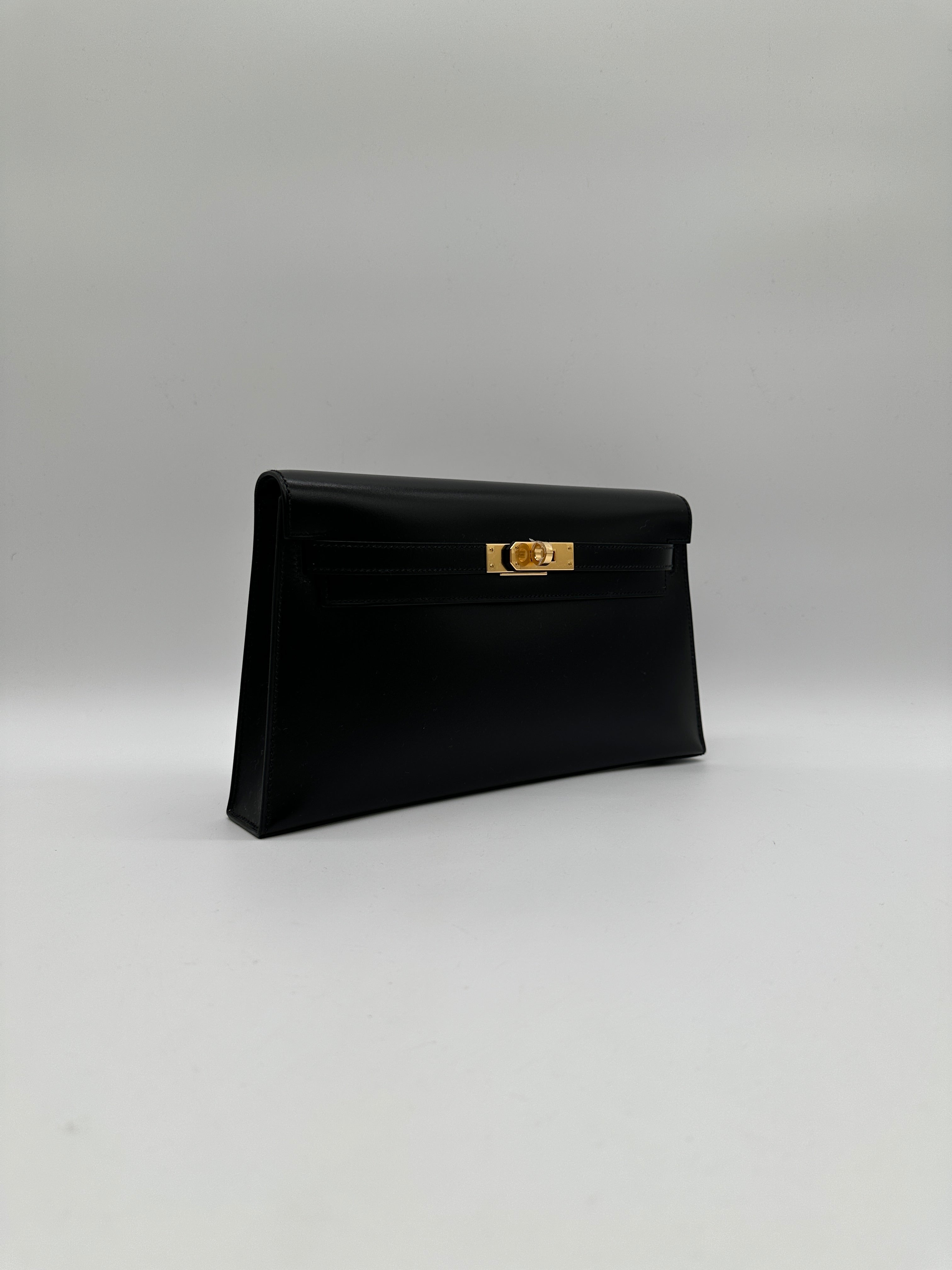 Hermès Kelly Elan Black Box Gold Hardware