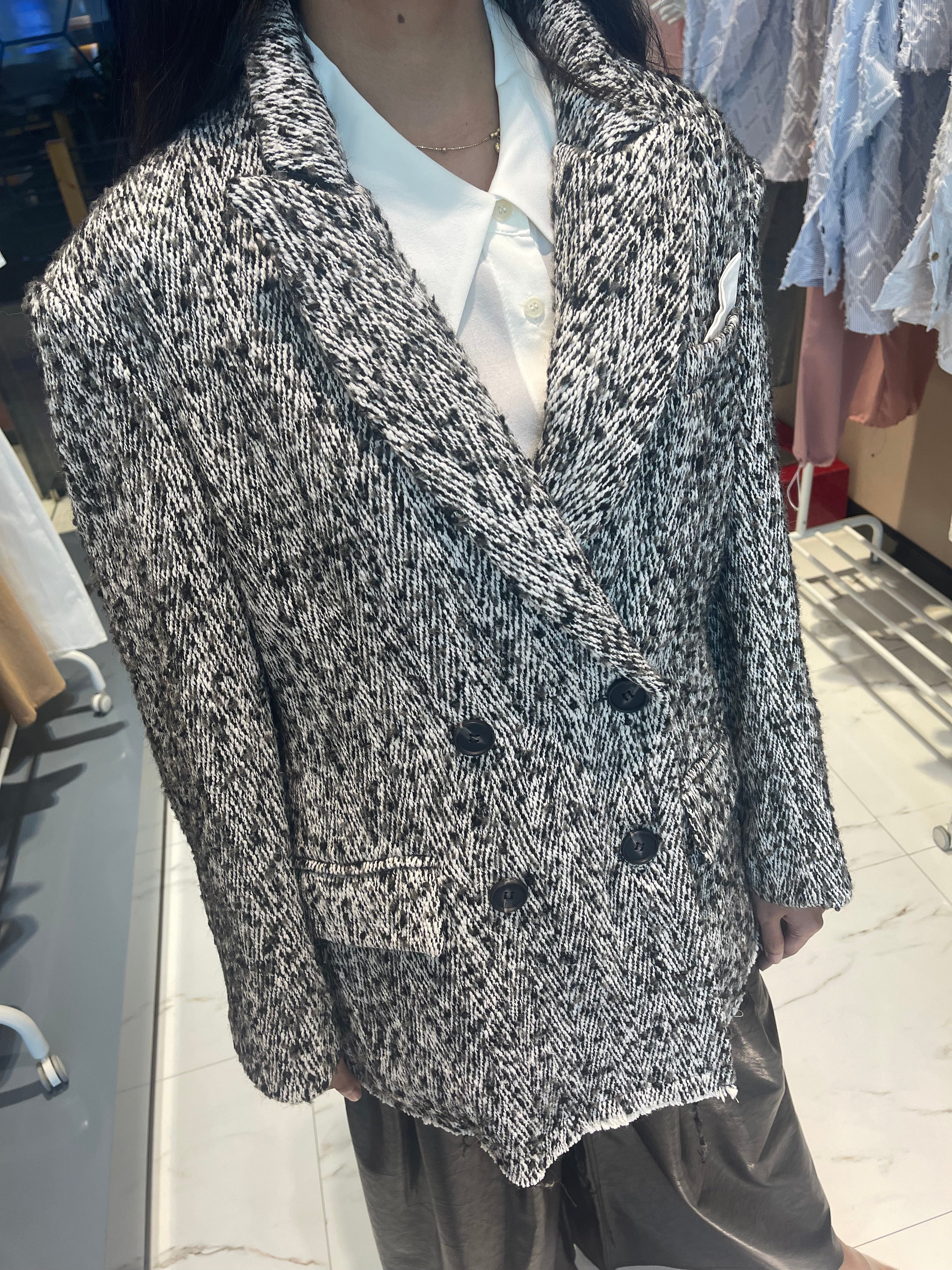 OVERSIZED BLAZER ( السترة)  “MOON”