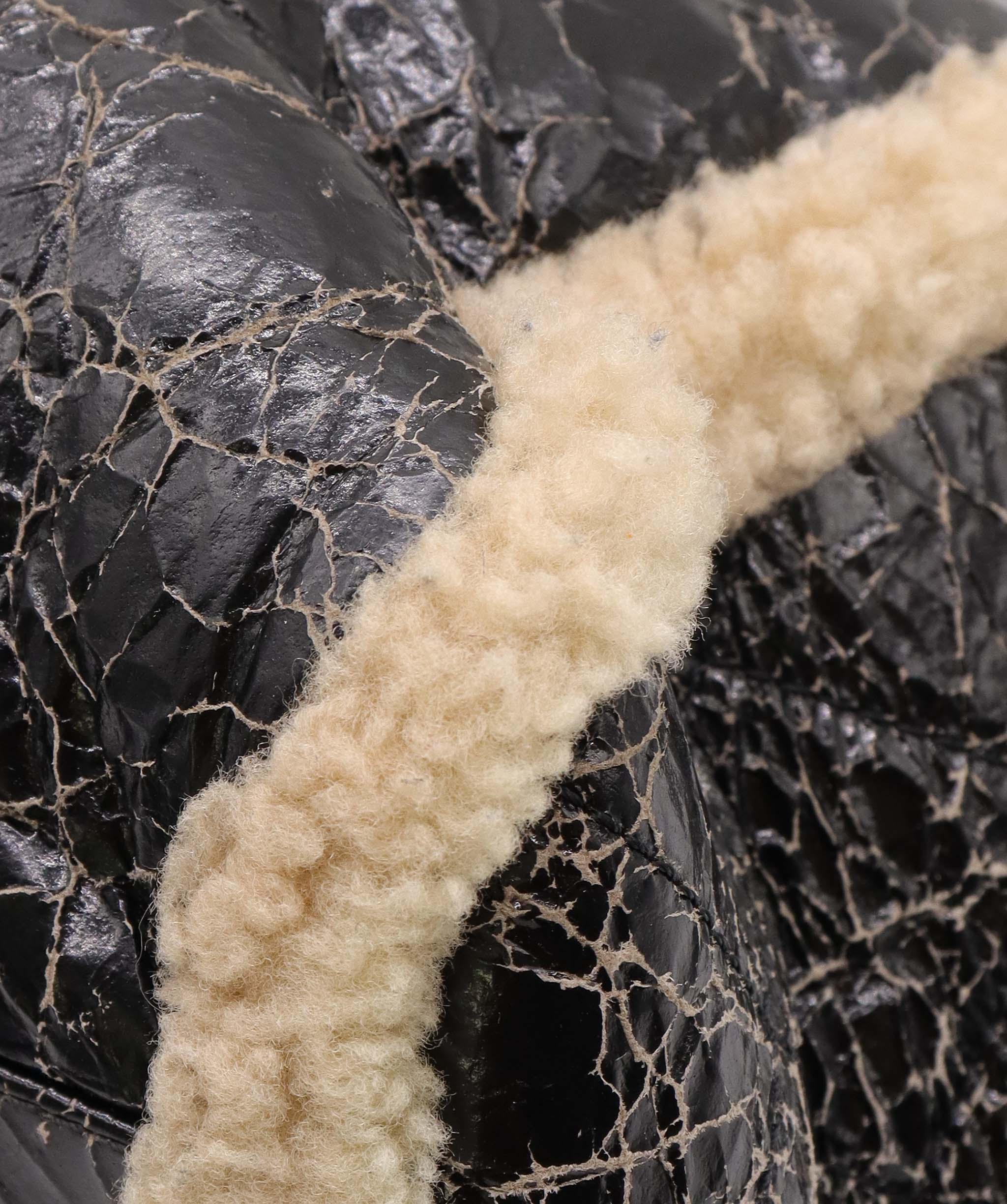 Chanel Shearling CC Mania Tote DXBK0469