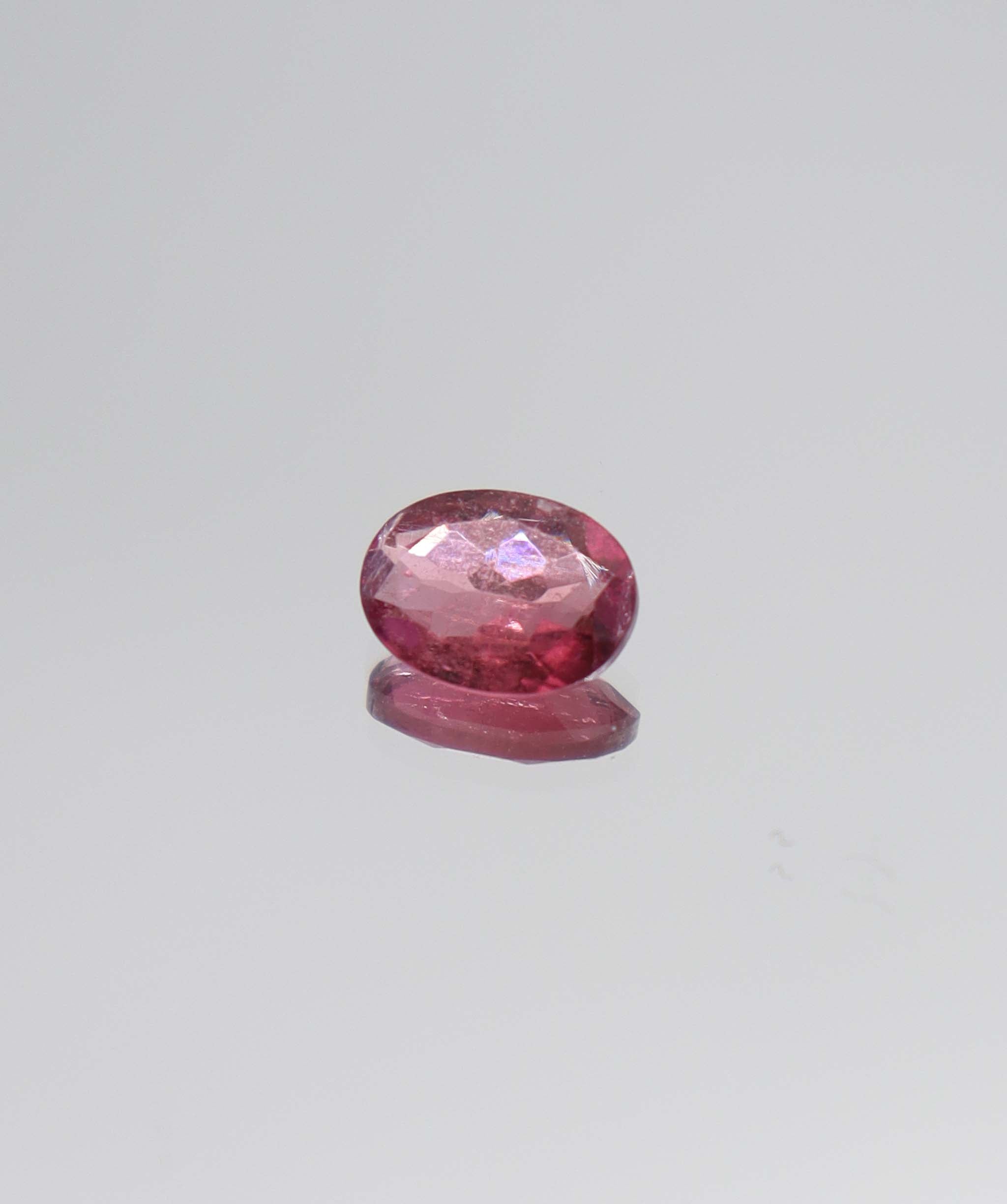 1.09ct  Tourmaline Oval DXBCS5252
