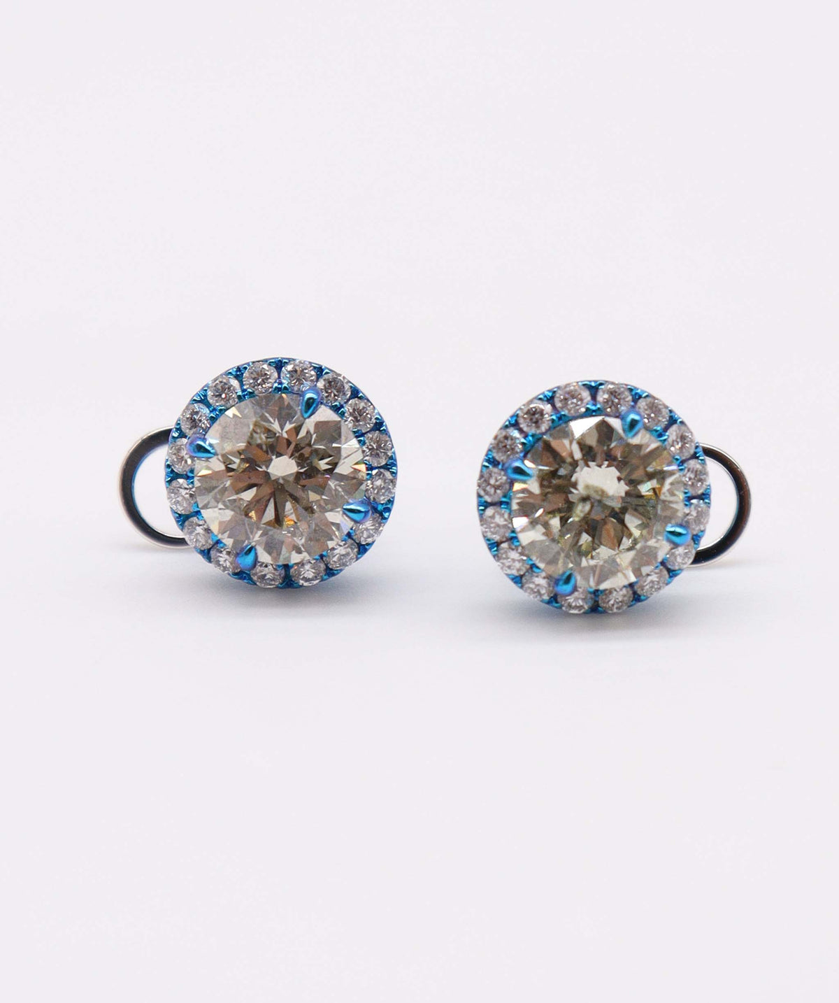 2.39ct Blue Titanium Earrings SPG026