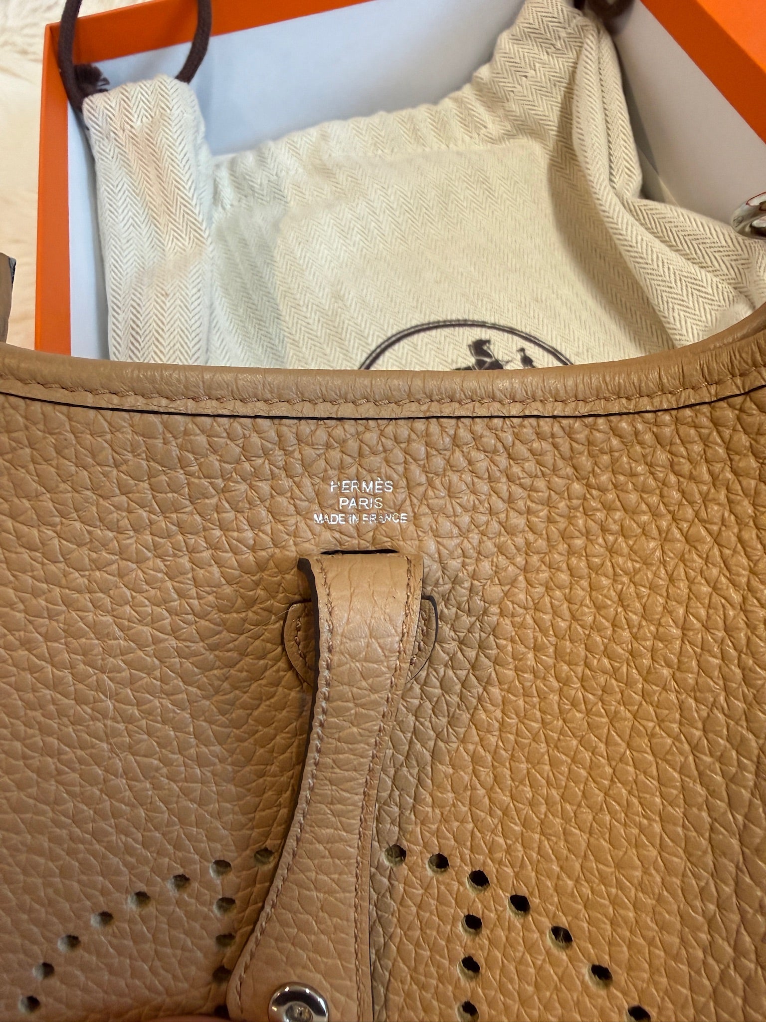 Hermès Evelyne - Gold leather