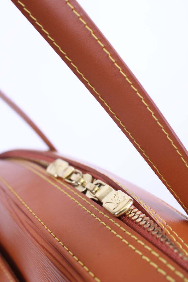 Louis Vuitton Voltaire Tan Epi