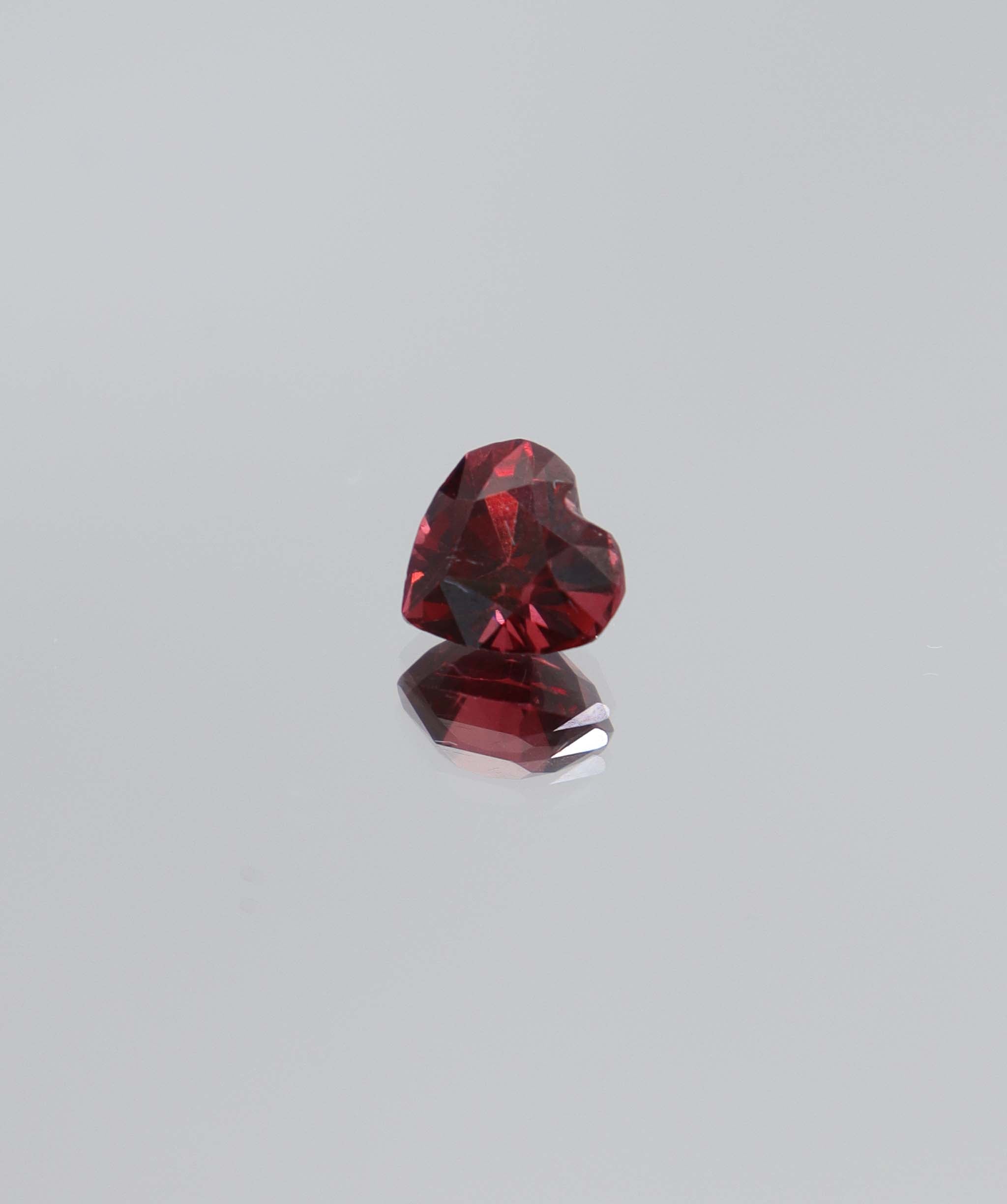 2.09ct Malaya Garnet Heart DXBCS5805