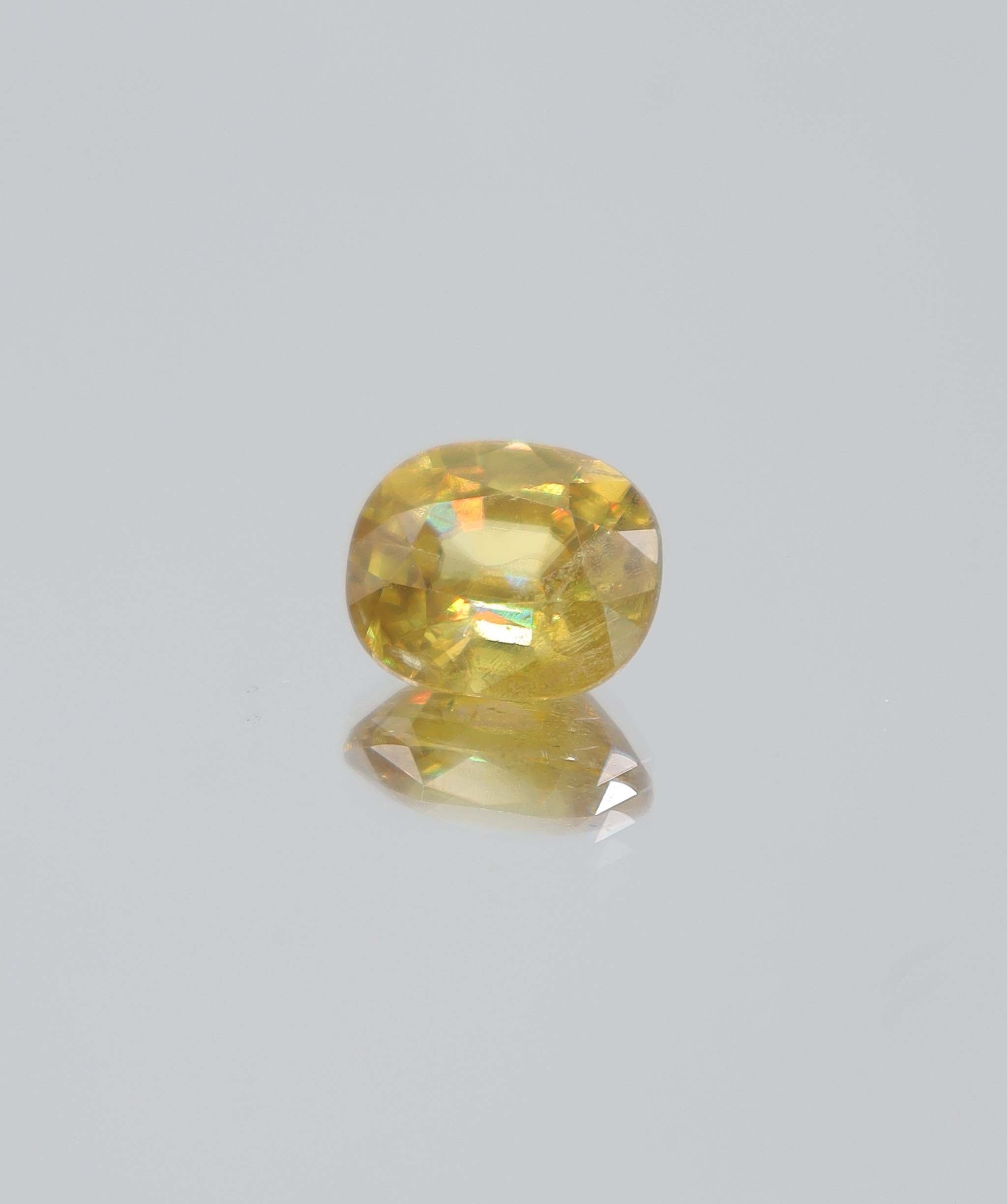 3.27ct Sphene Cushion DXBCS5858