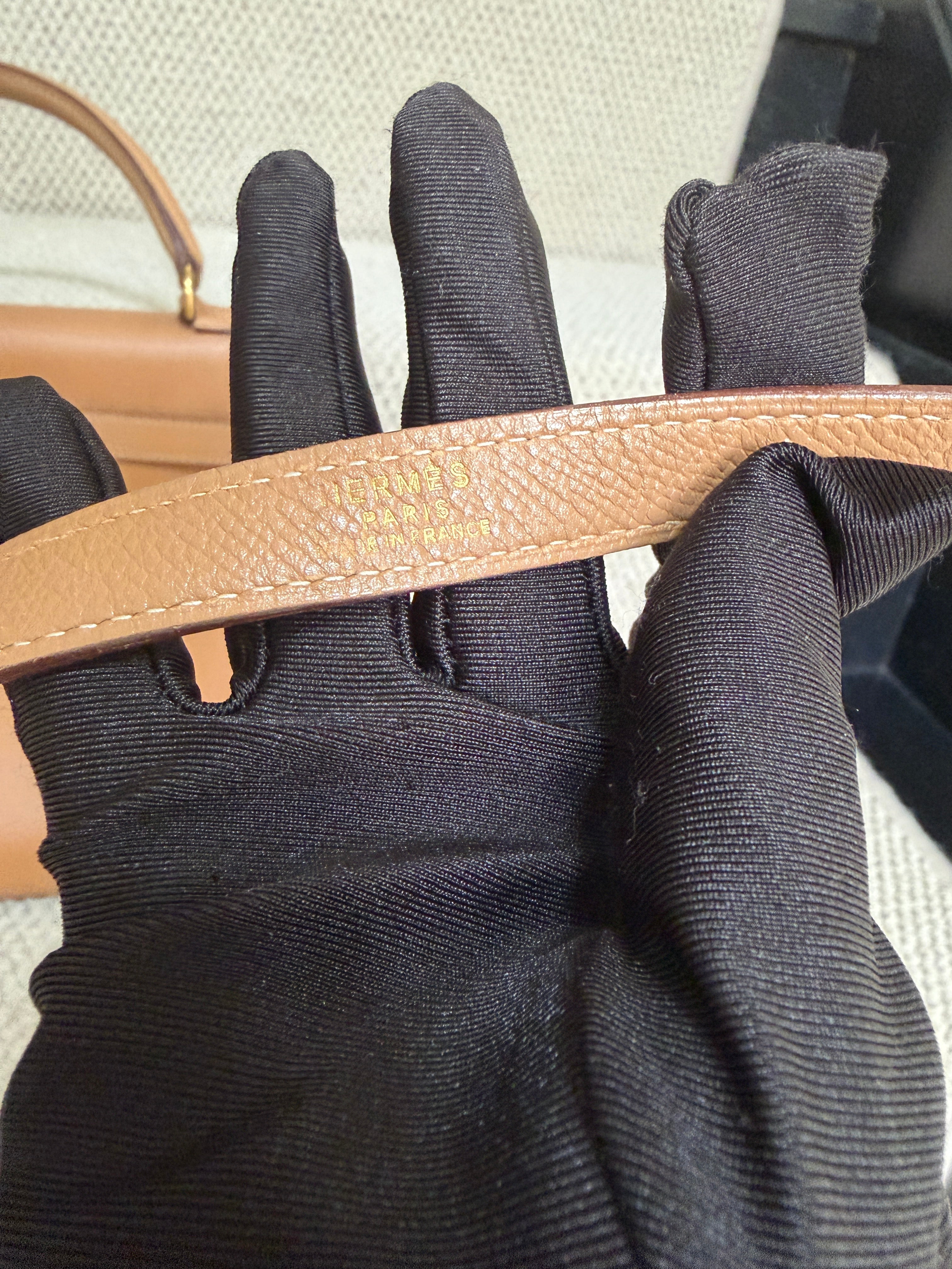 Hermès Kelly 32 – Caramel  epsom Leather – Vintage – With Strap – Gold Hardware