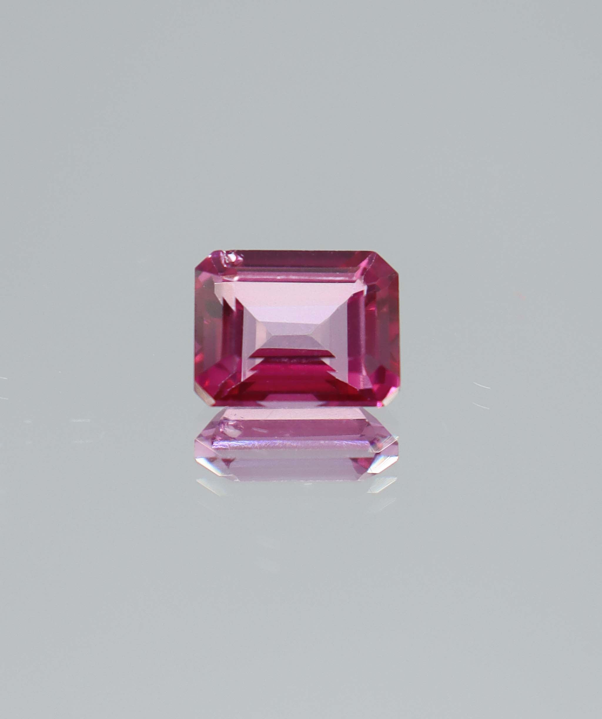 3.12ct Pink Topaz Emerald DXBCS5998