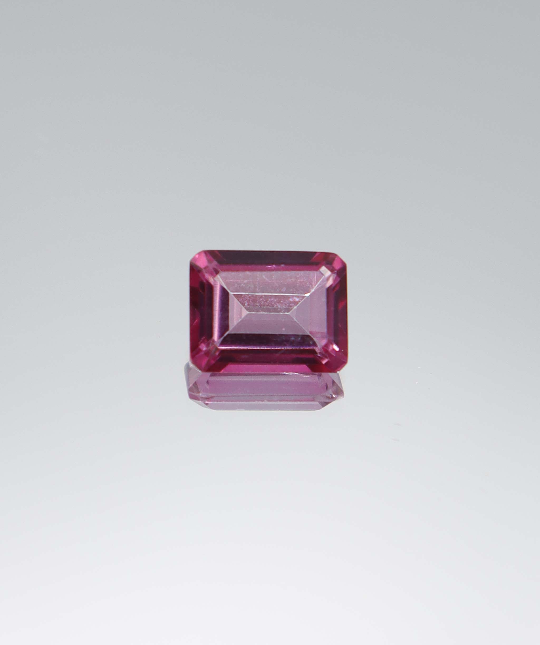 2.50ct Pink Topaz Emerald DXBCS5995