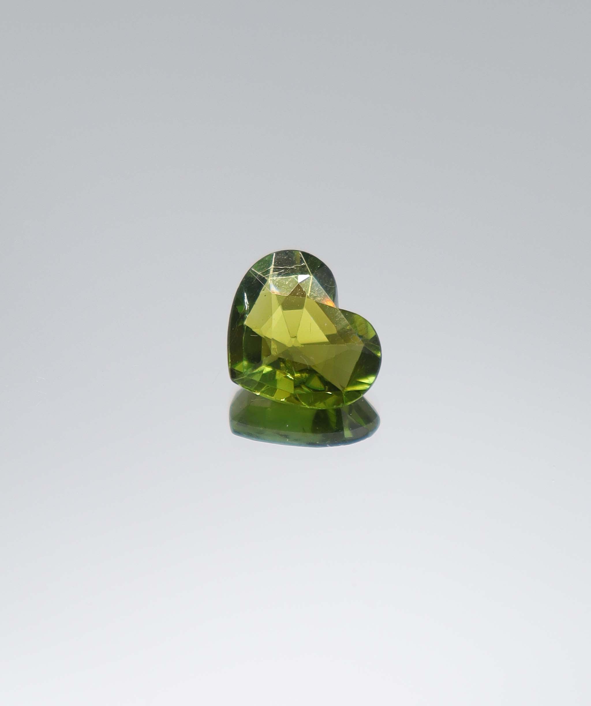 2.42ct Green Tourmaline Heart  DXBCS6026