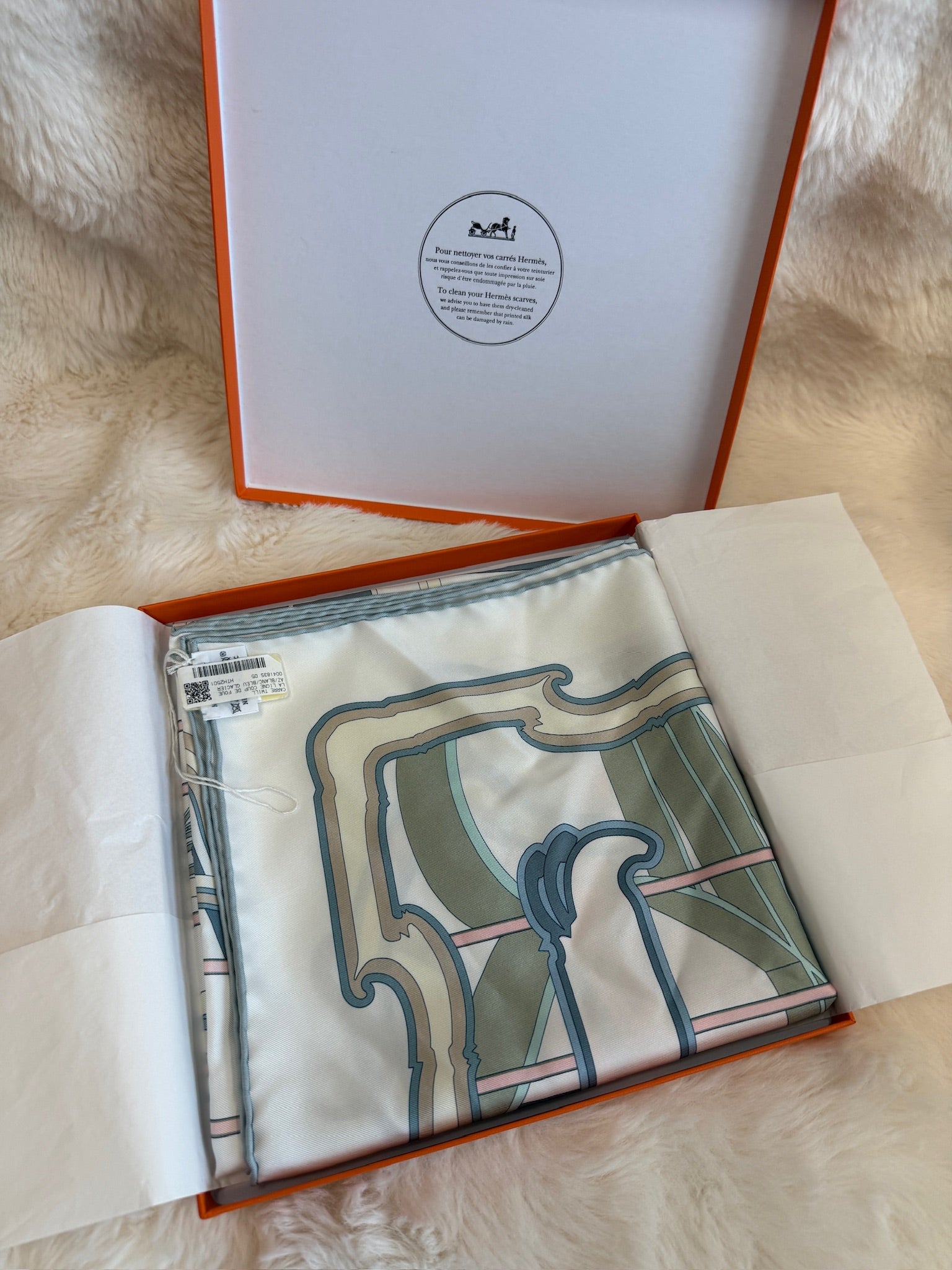 Hermès Carré 90 Silk Scarf - "La  Ligne Coup de Fouet"  New with Box