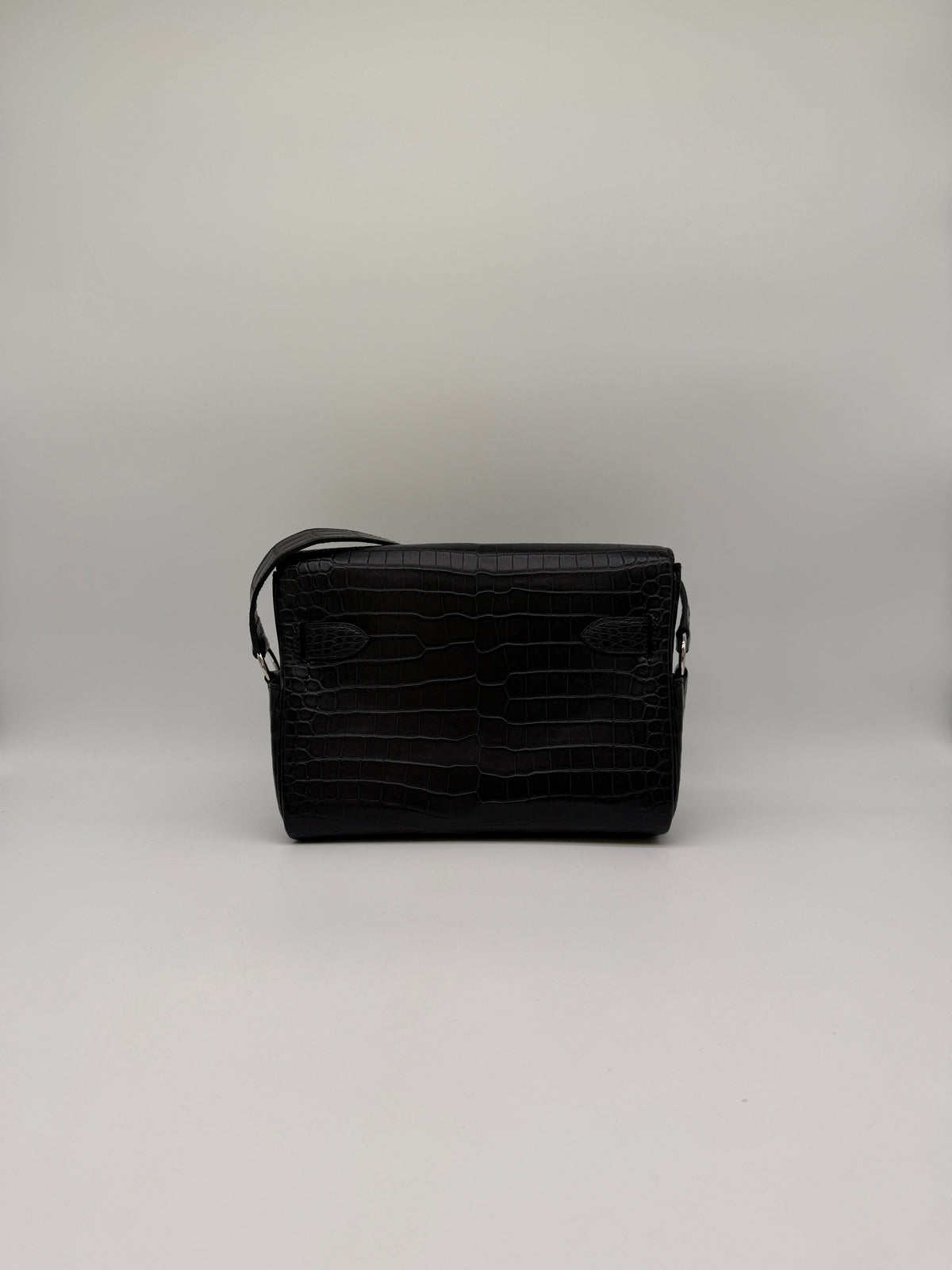 Hermès Kelly Messenger PM Black Matte Porosus Palladium Hardware