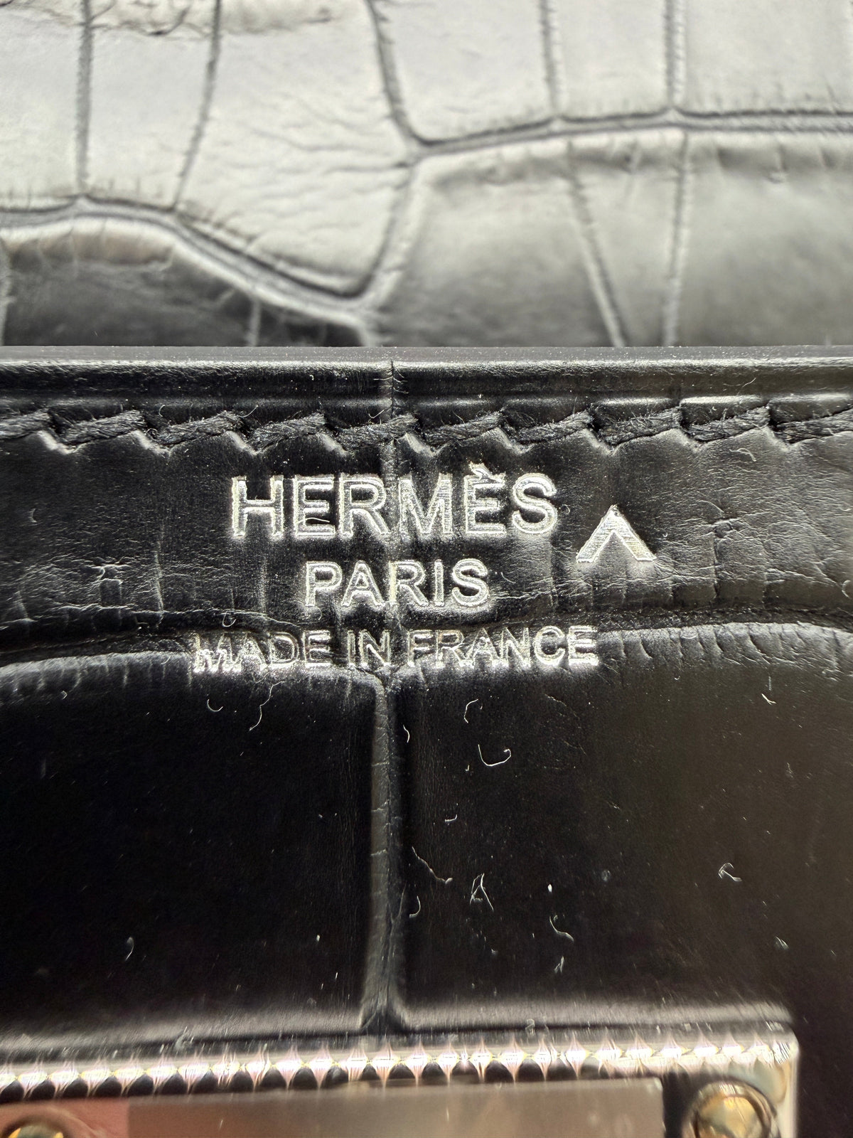 Hermès Kelly Messenger PM Black Matte Porosus Palladium Hardware