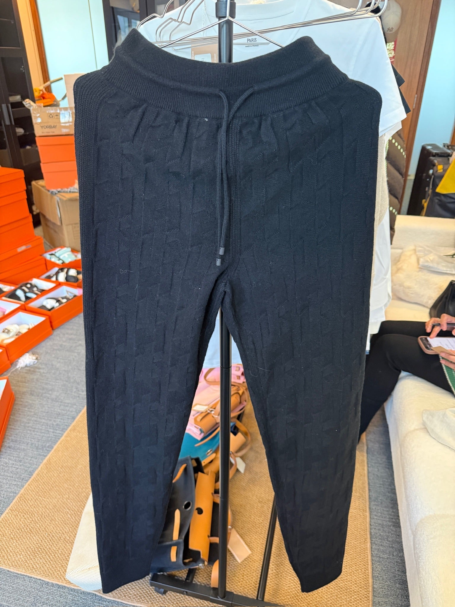 FR 34 - Hermès  H jogging pants
