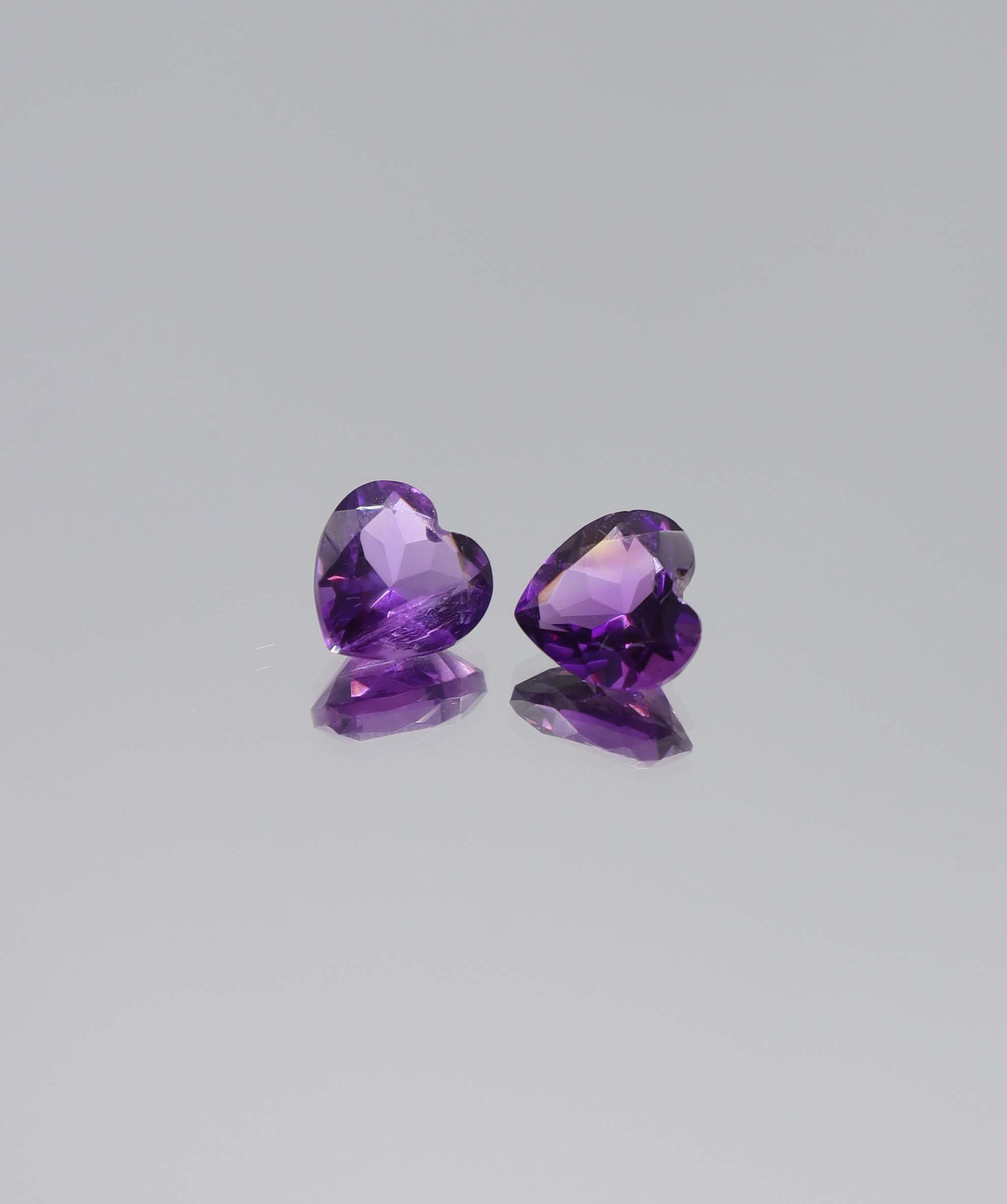 3.28ct Amethyst heart set DXBCS6138