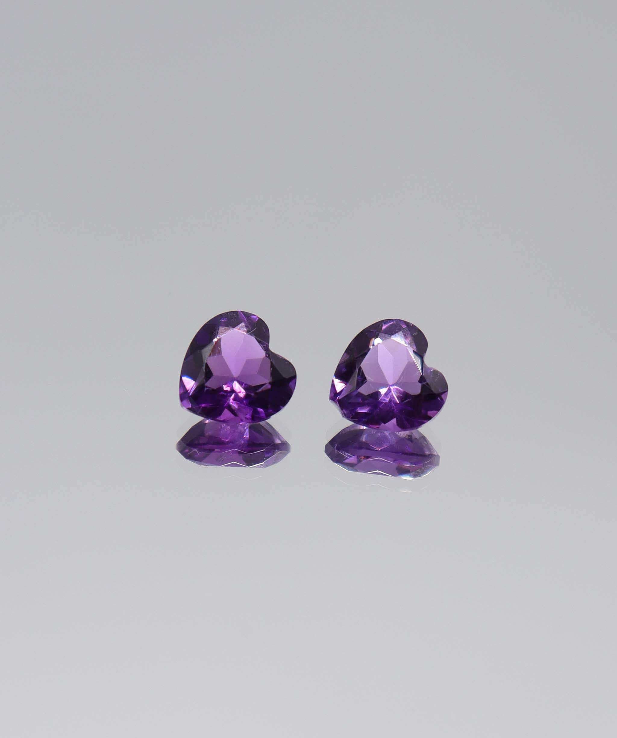 3.33ct Amethyst 2 heart DXBCS6105