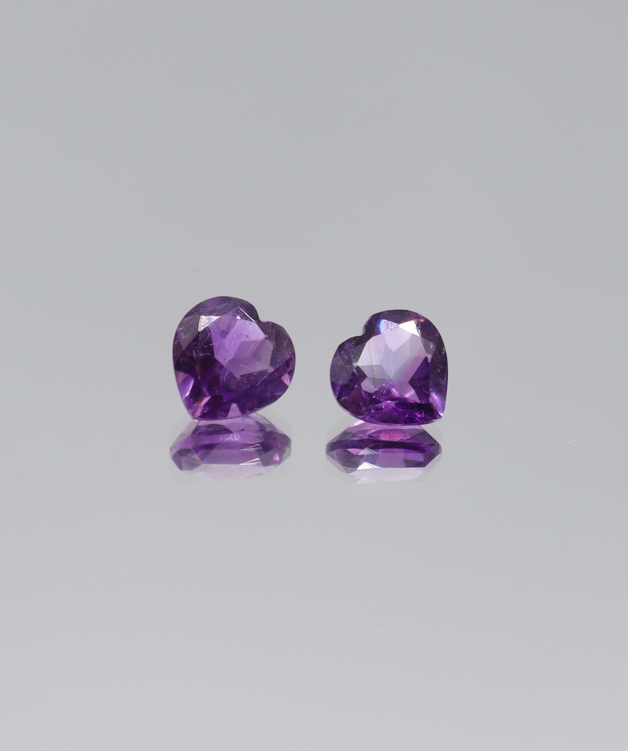 3.18ct Amethyst 2 heart DXBCS6112