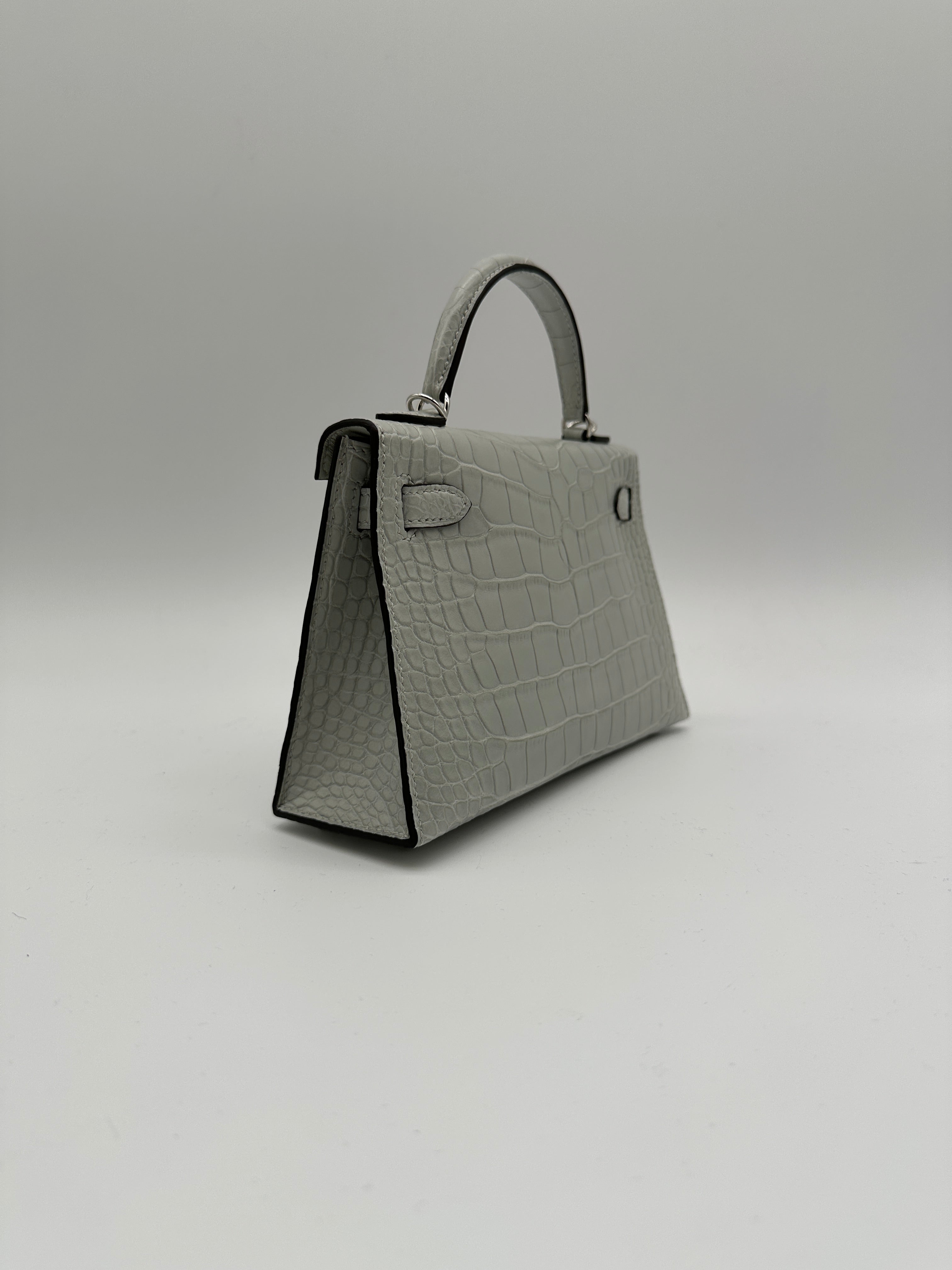 Mini Kelly Gris Neve Matte Alligator Palladium Hardware