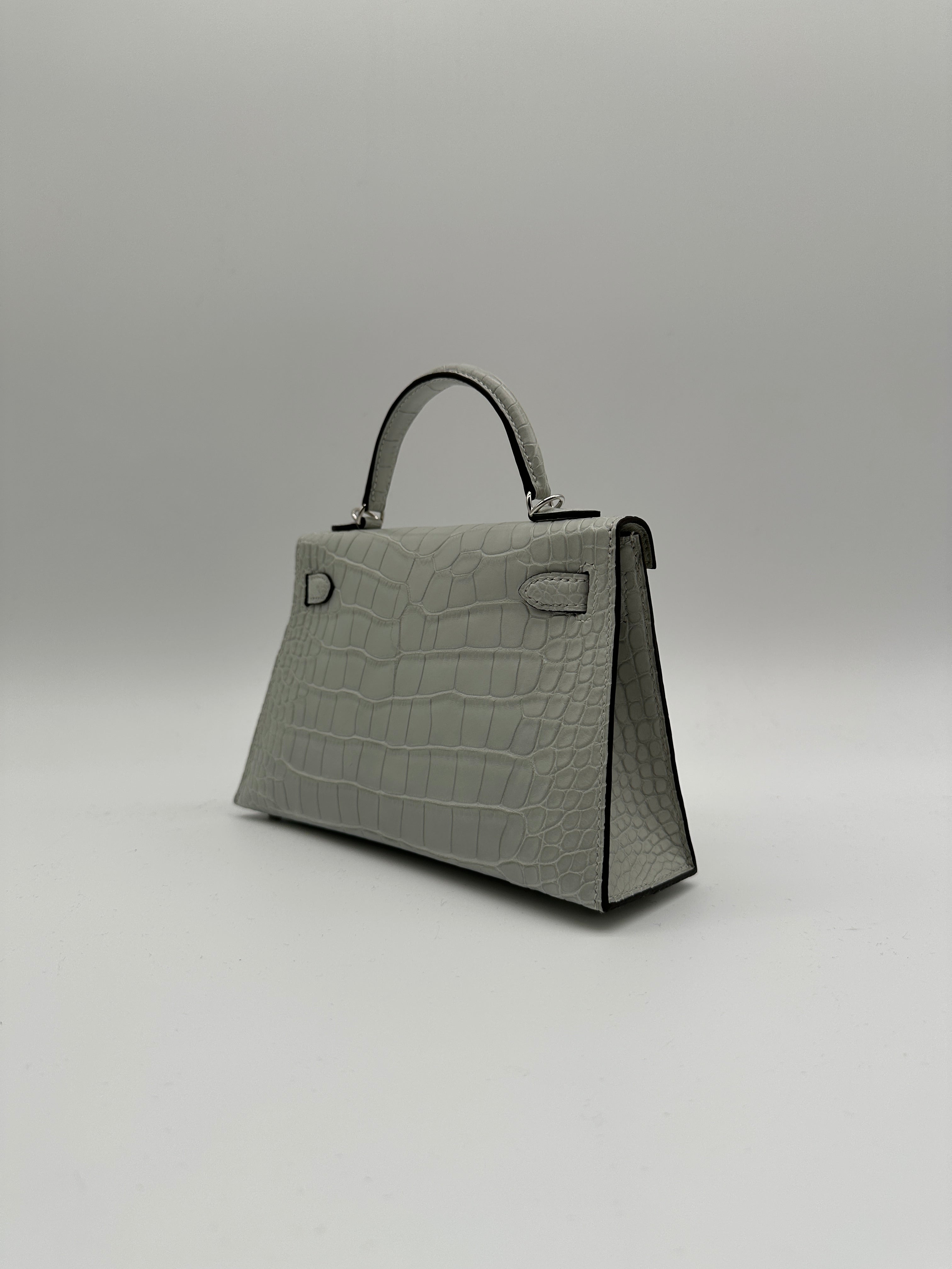 Mini Kelly Gris Neve Matte Alligator Palladium Hardware