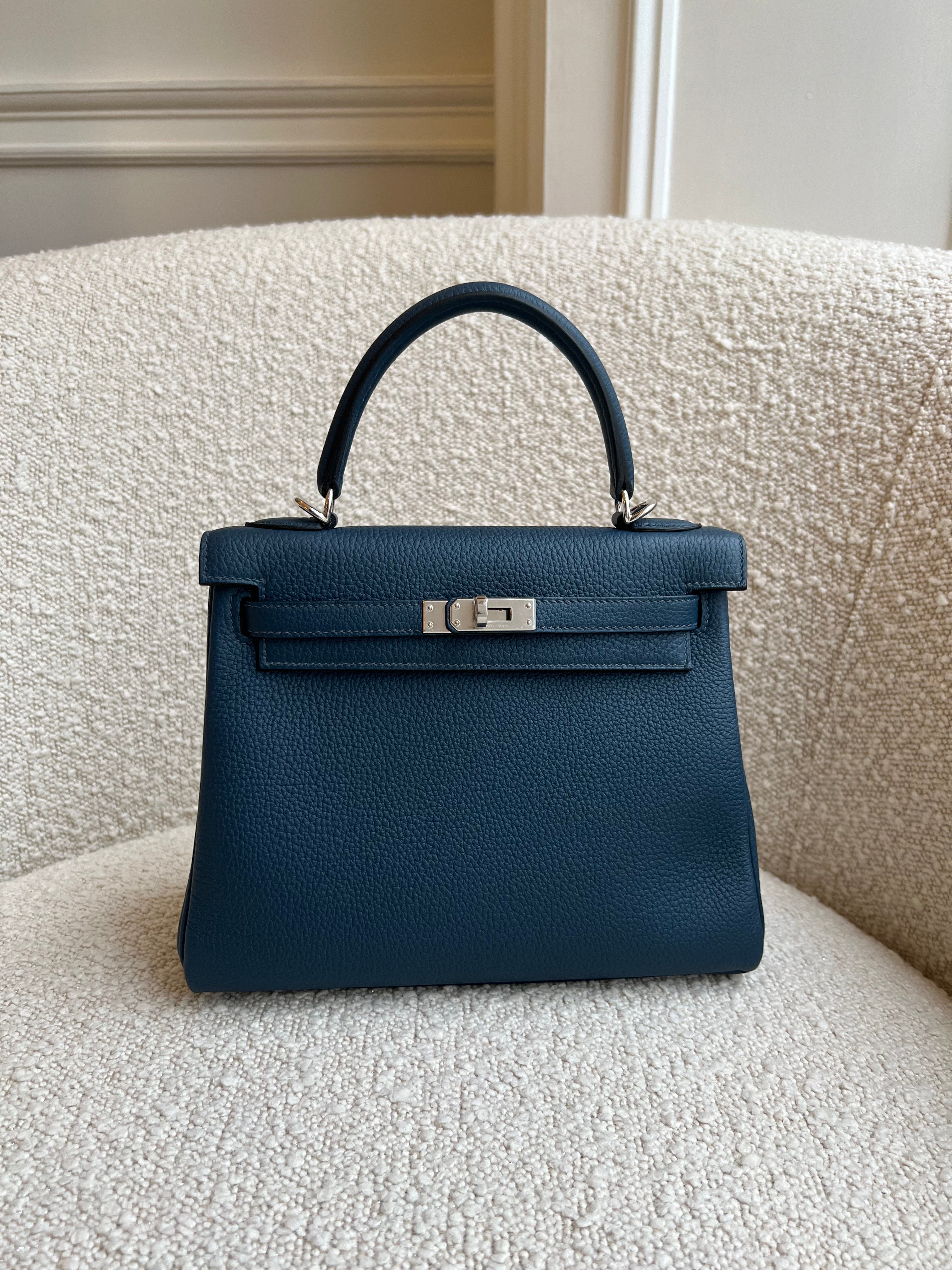 HERMÈS KELLY 25CM BLUE DE PRUSSE Togo Leather with Palladium Hardware