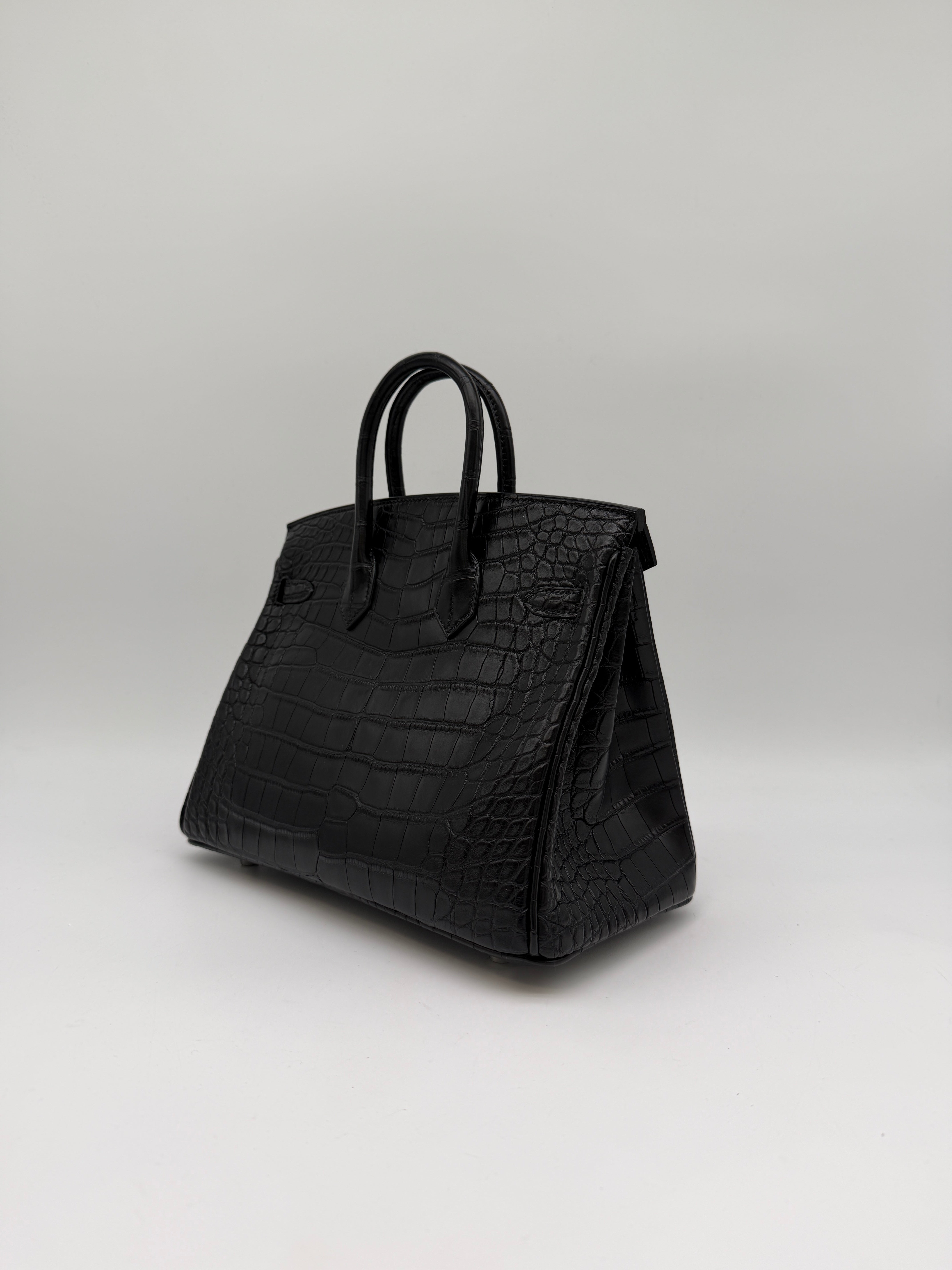 Hermès Birkin 25 Black Matte Palladium Hardware