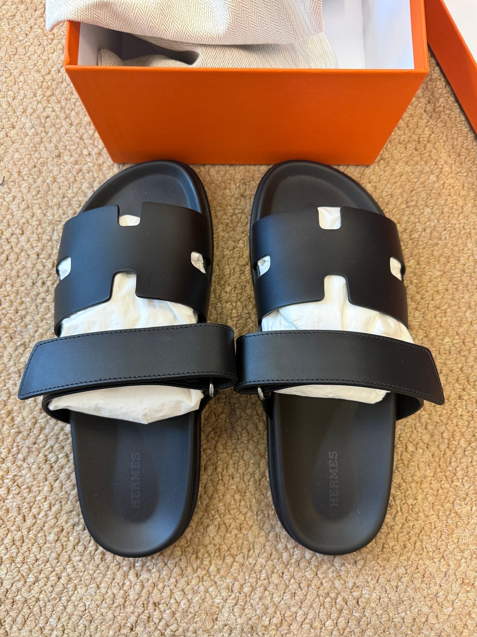 Size 41- Hermès Chypre sandal black