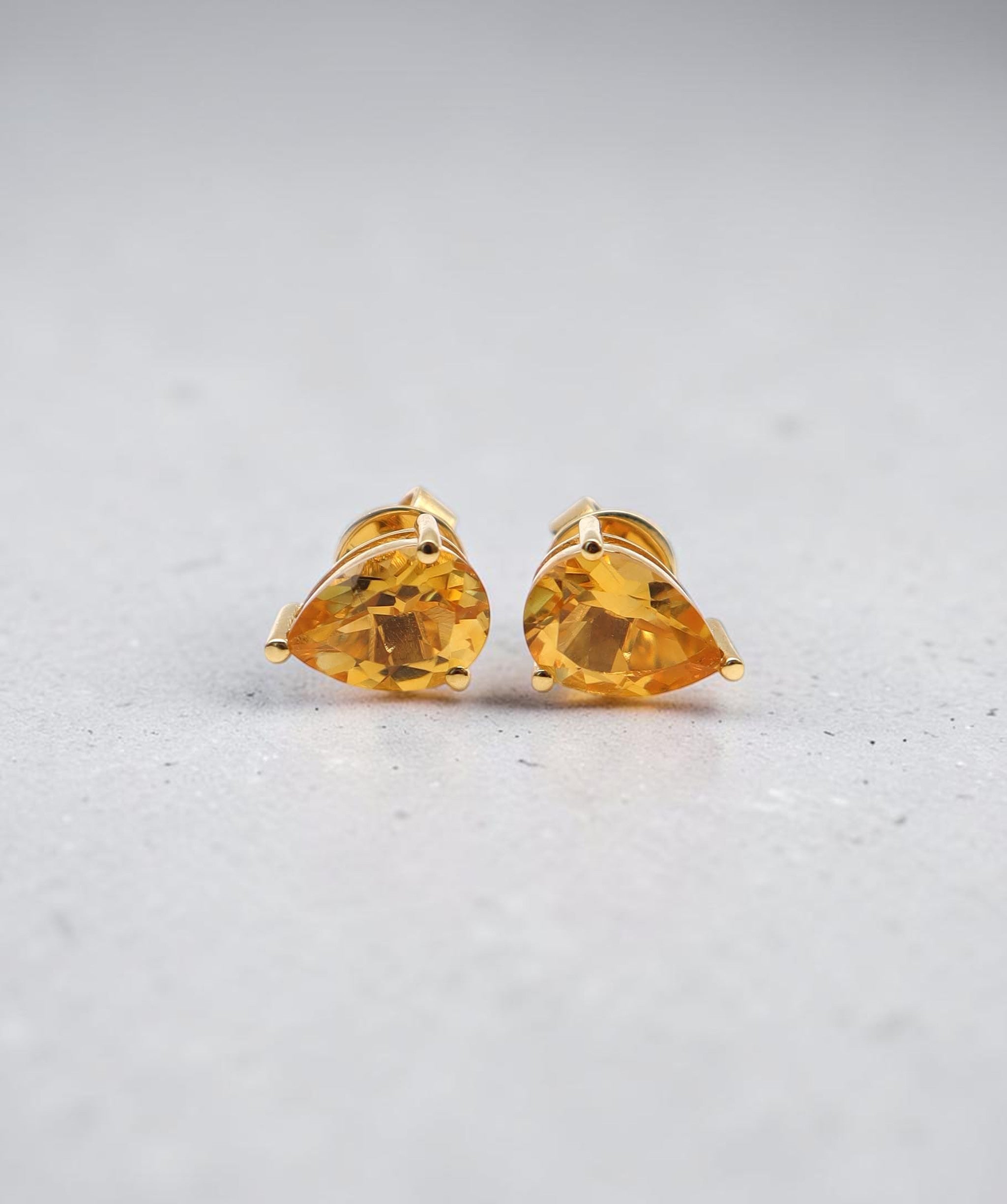 Citrine Pear Earring Stud DXBS6601