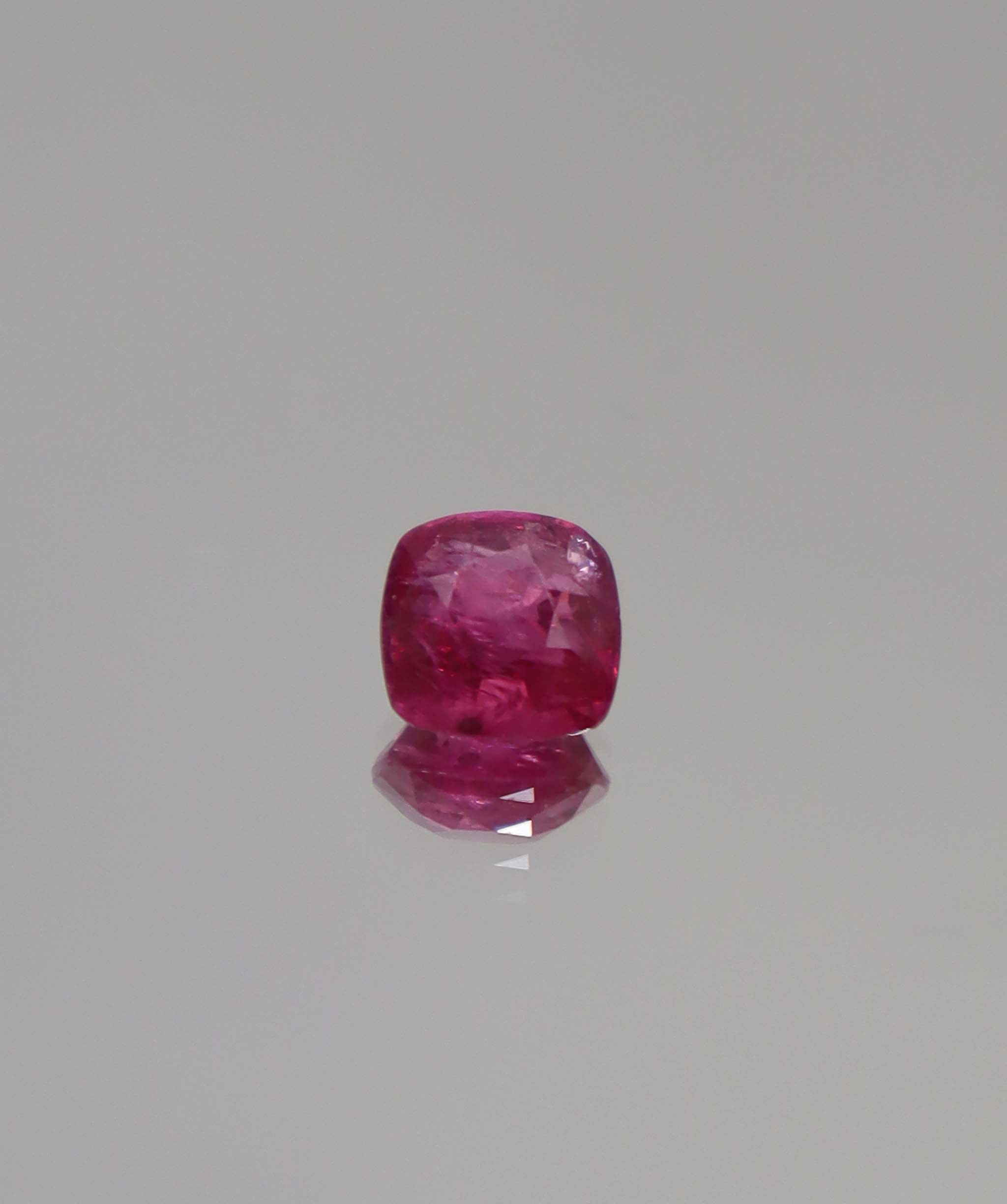1.4ct Cushion Mahenge Spinel DXBCS3432