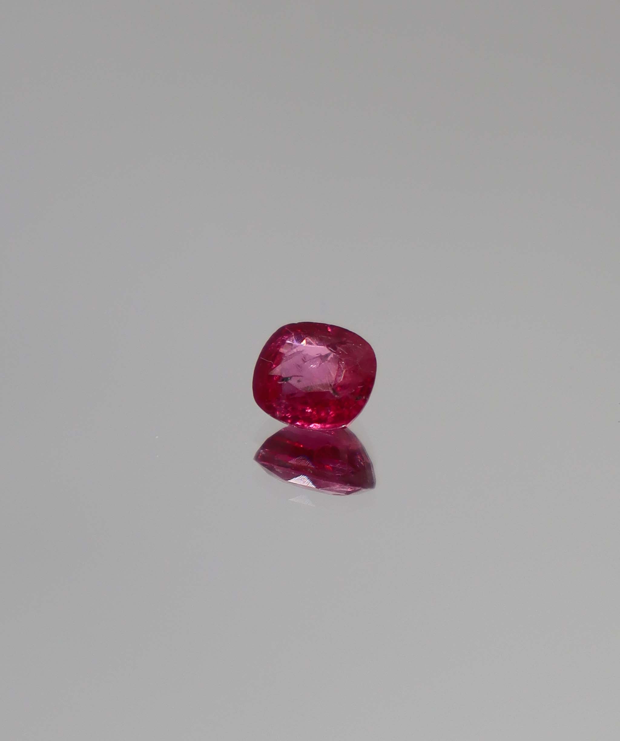 1.05ct Cushion Mahenge Spinel DXBCS3450