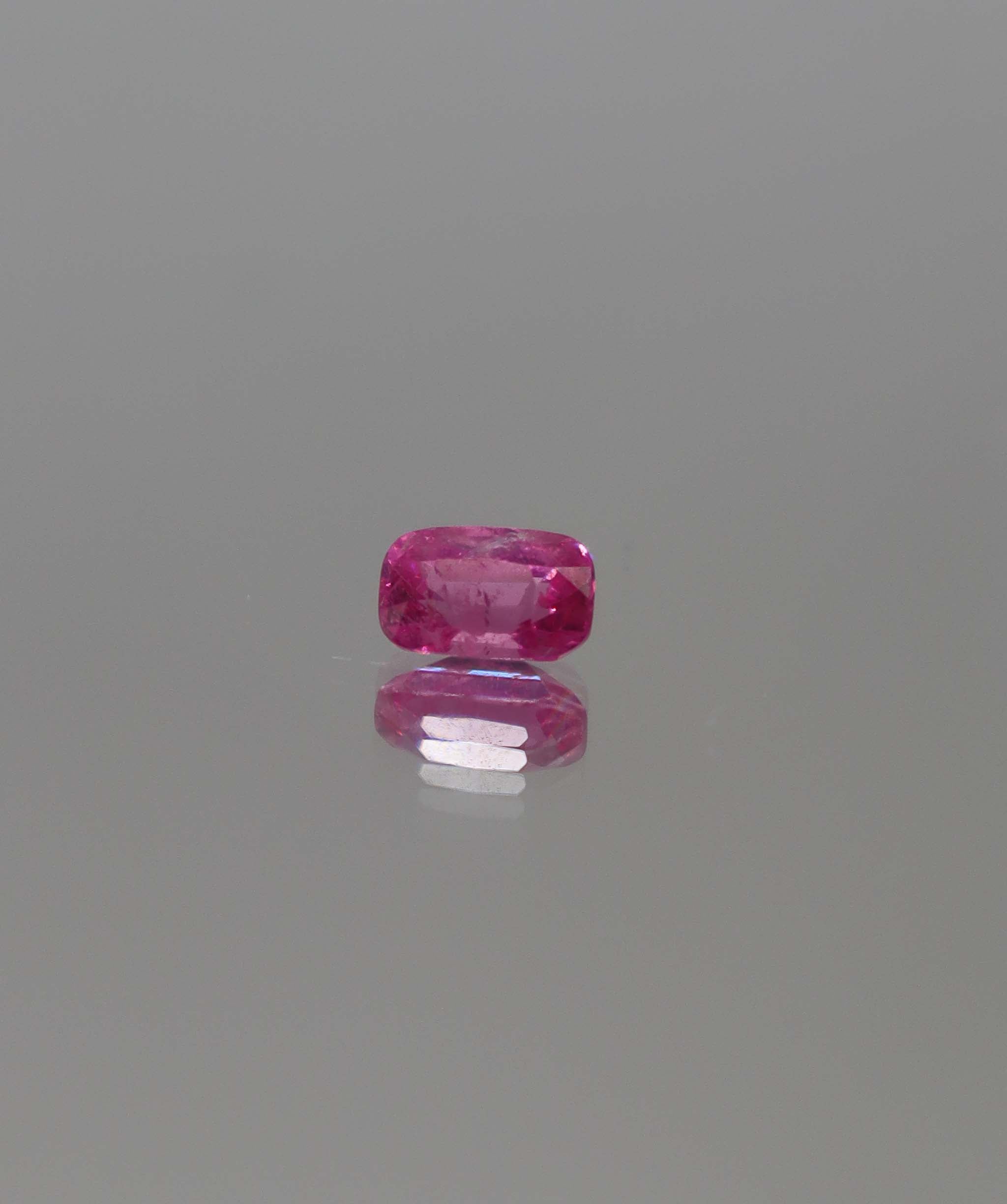 0.84ct Cushion Mahenge Spinel DXBCS3447