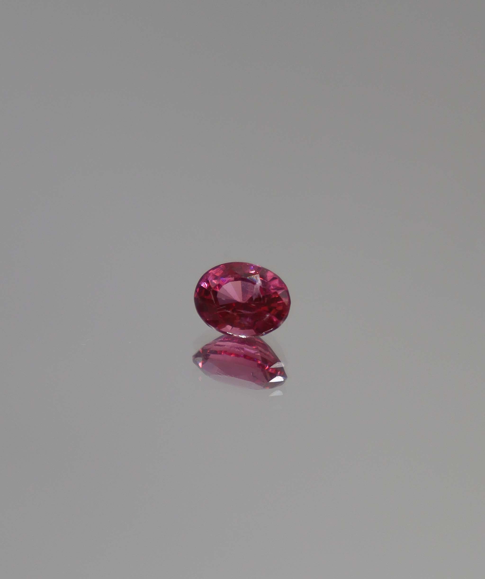 0.83ct Oval Mahenge Spinel DXBCS3456