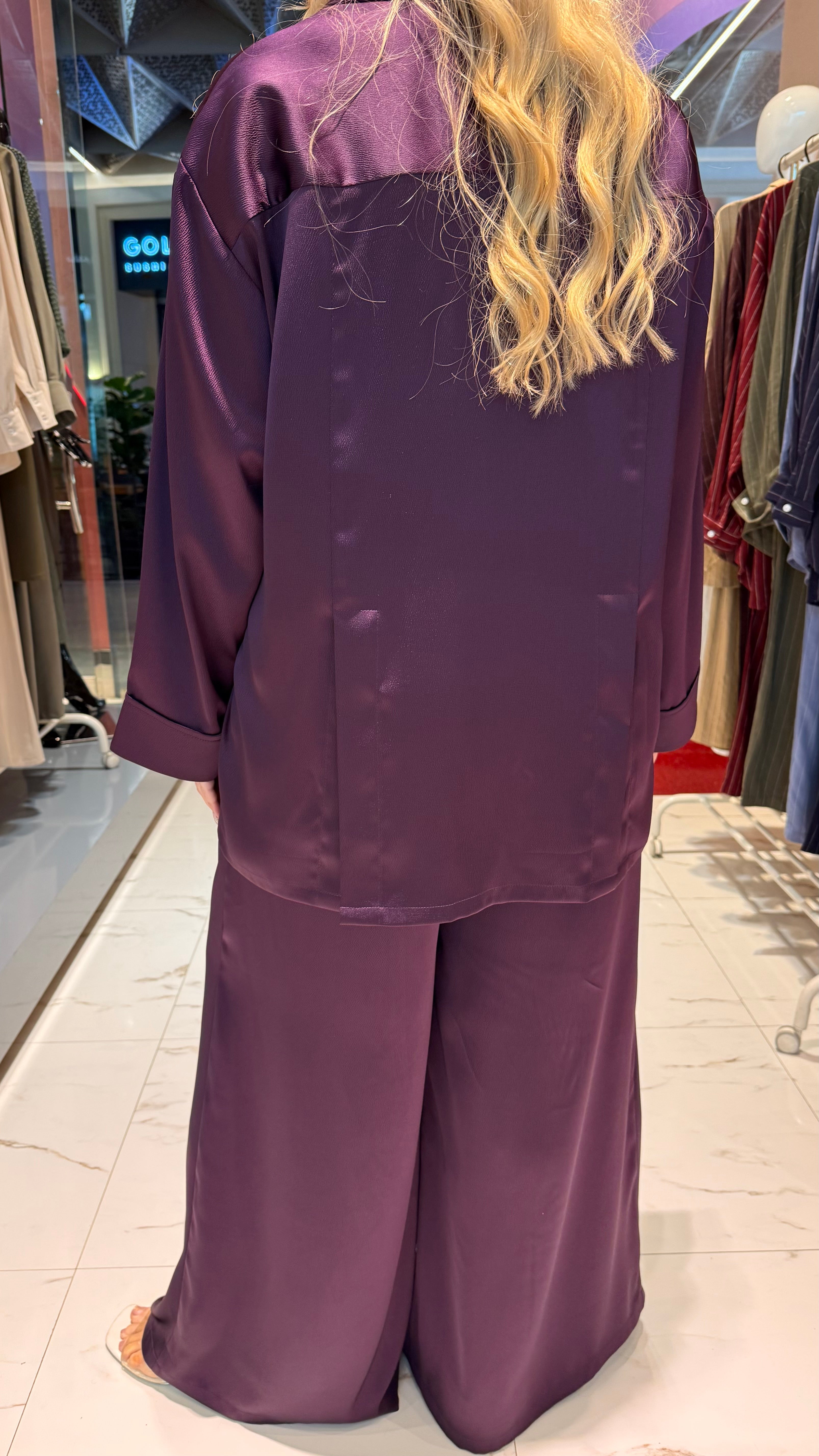 SATIN SET زوج (BLAZER & PANTS قميص وبنطلون) “KAMELIA”