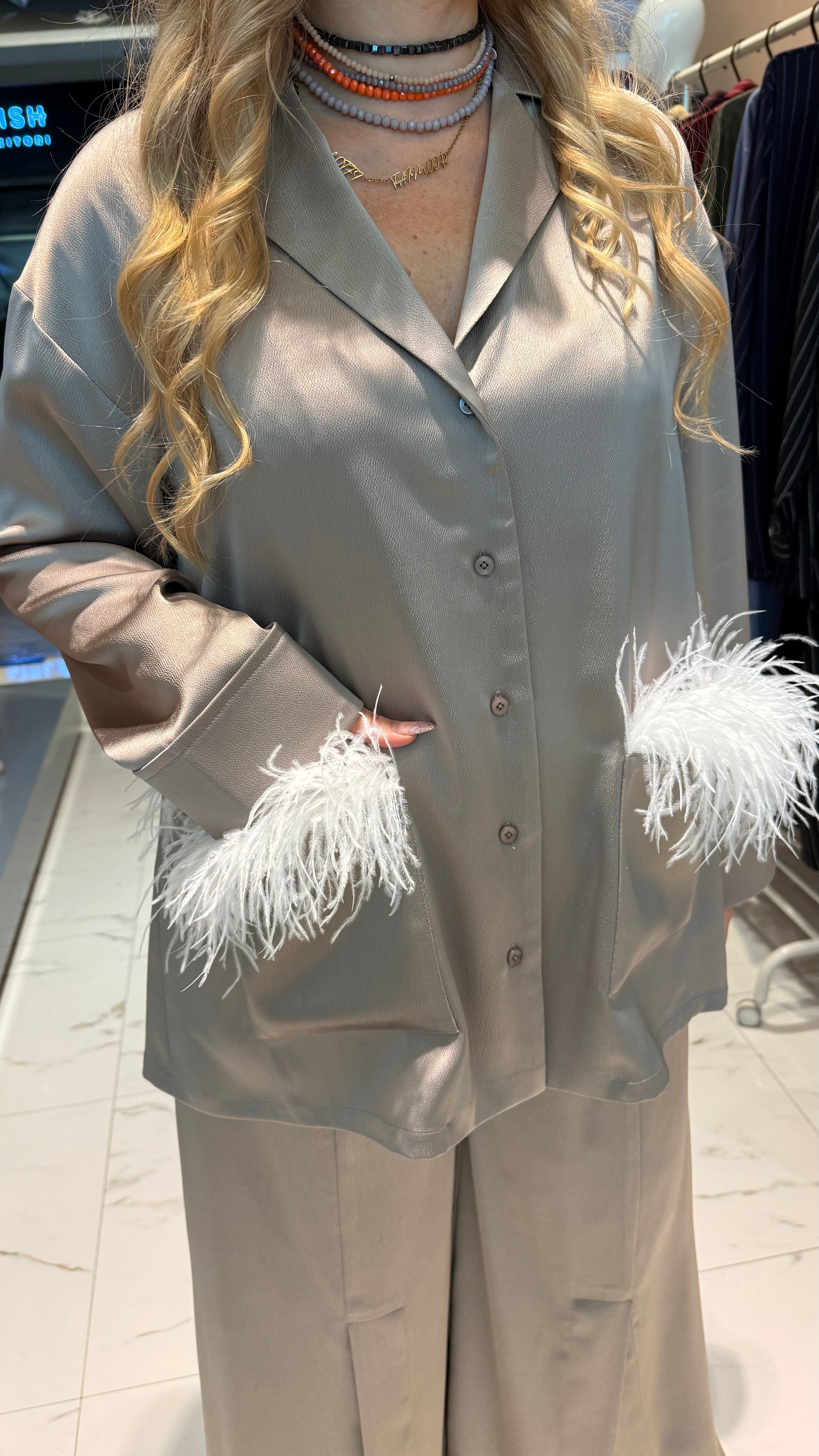 SATIN SET زوج (BLAZER & PANTS قميص وبنطلون) “KAMELIA”