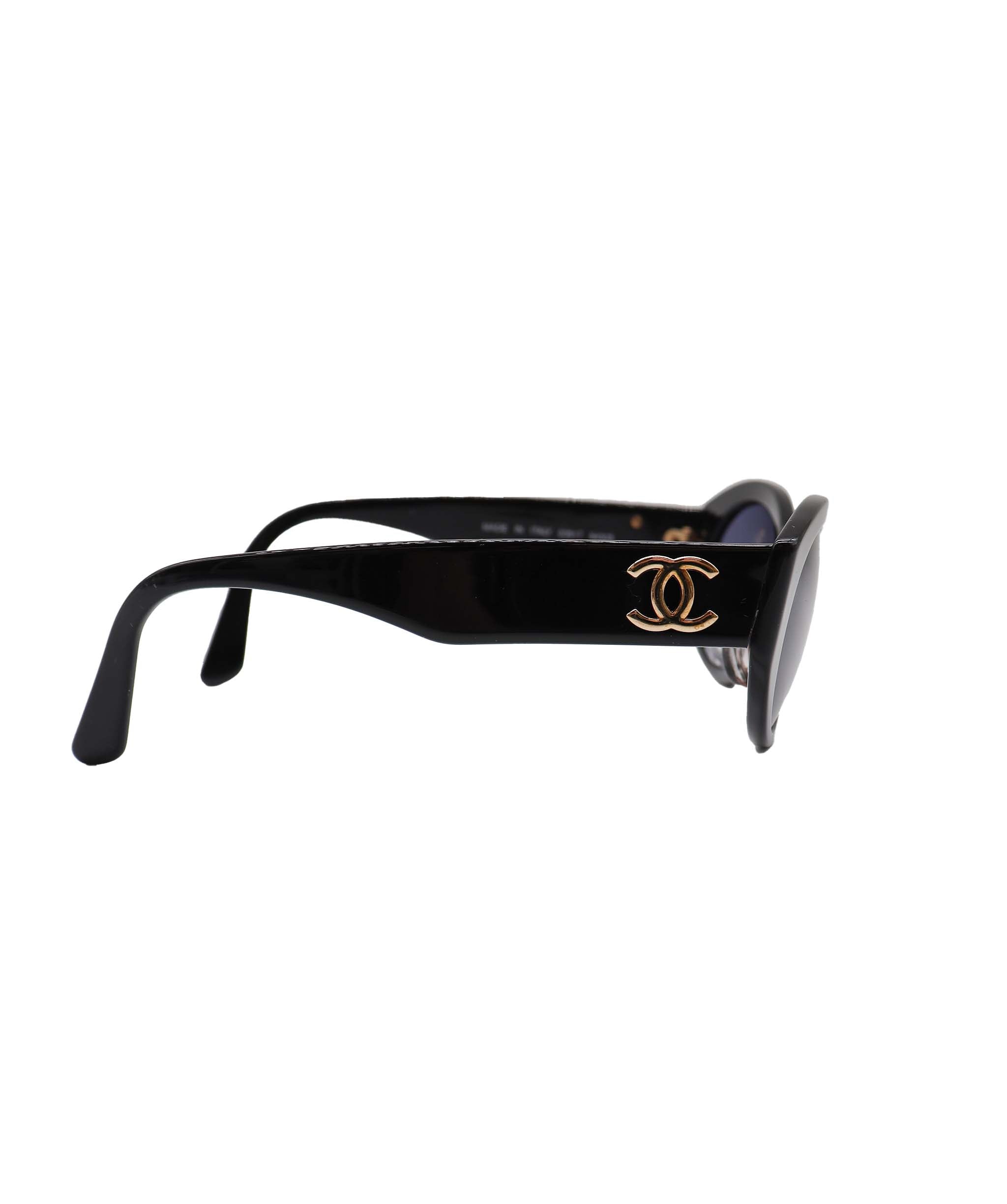 Chanel CC Plastic Sunglasses Dark DXBS2449