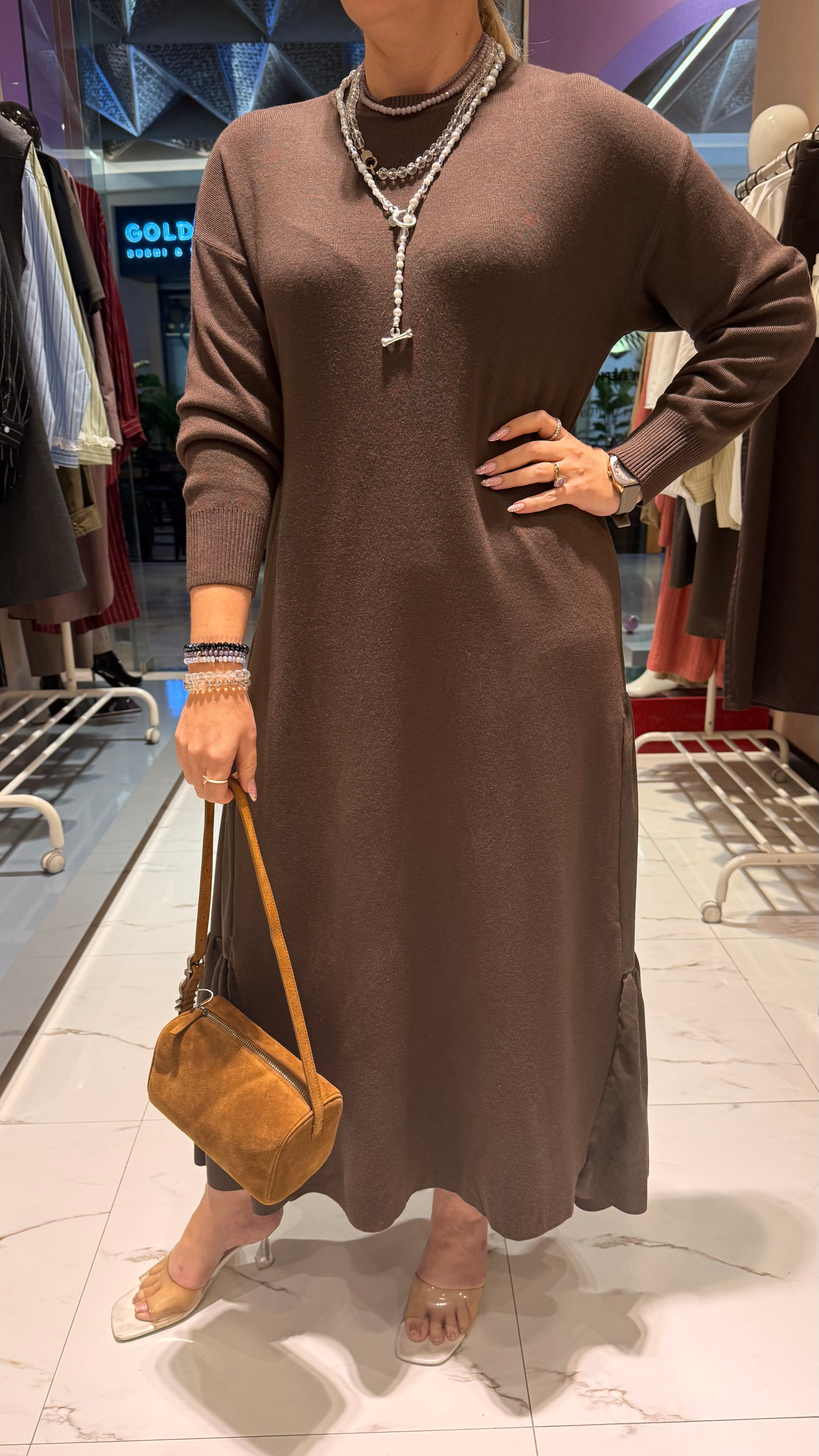 LONG SLEEVE KNITED MAXI DRESS (فستان) "PIA"
