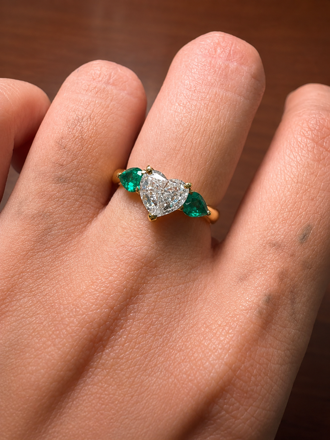 Heart Diamond Emerald Ring in K18 / E0.42ct / D1.06ct 74S8S