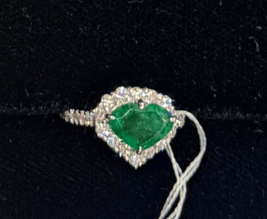 EMERALD RING HEART 1.33CT  DXBS6370