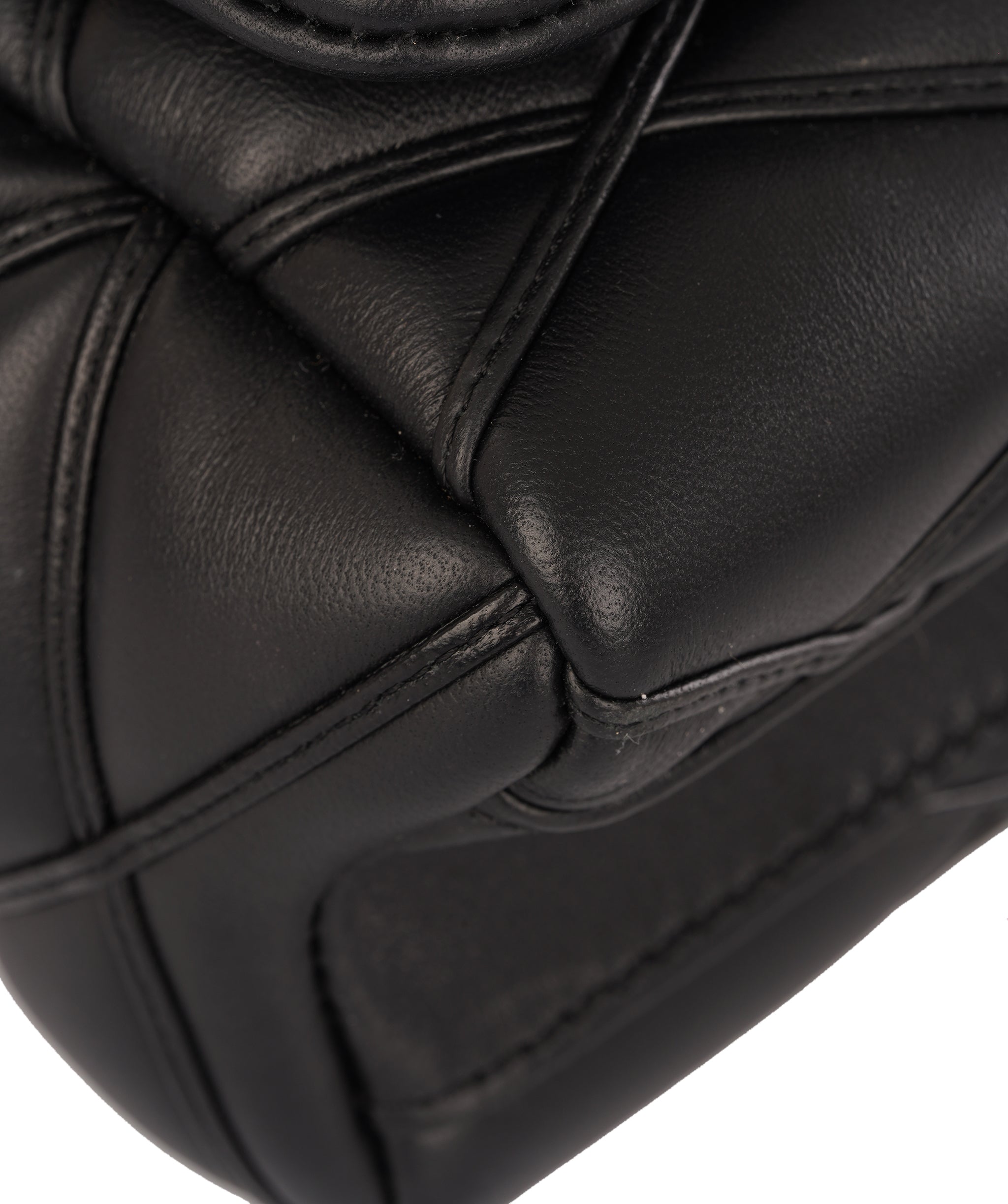 Louis Vuttion Black Paddded Lambskin Leather GO-14 MM Bag ALTC1189