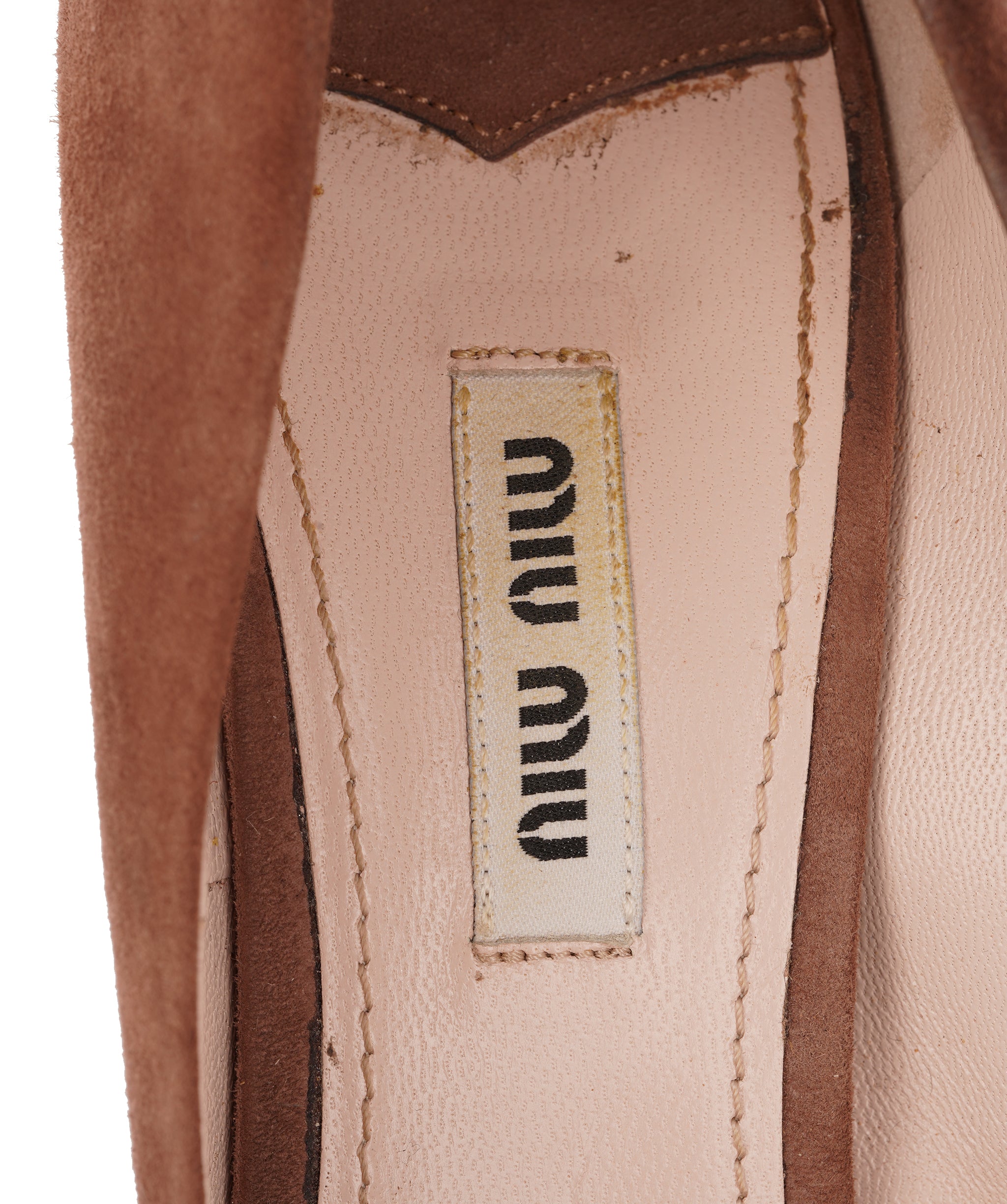 Miu Miu Round-Toe Suede Platform Pumps ALC4351