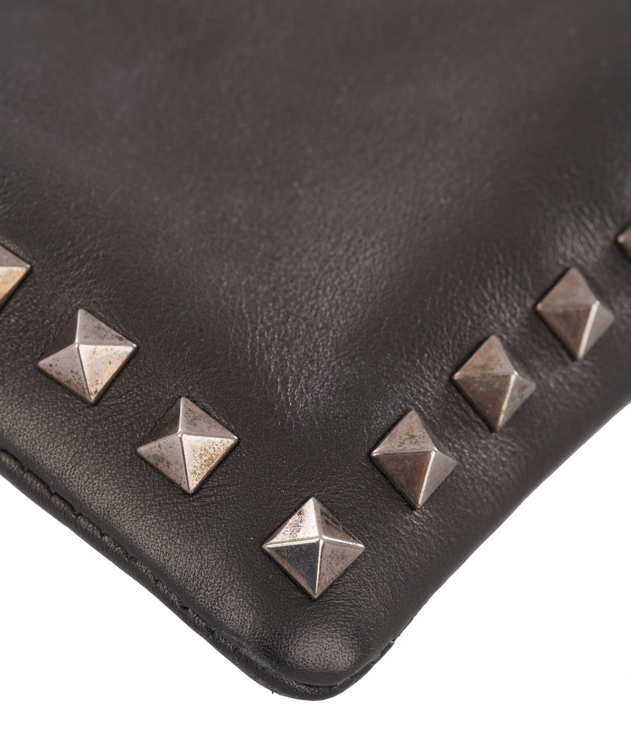 Valentino Garavani Rockstud Leather Pouch Clutch ALC4349