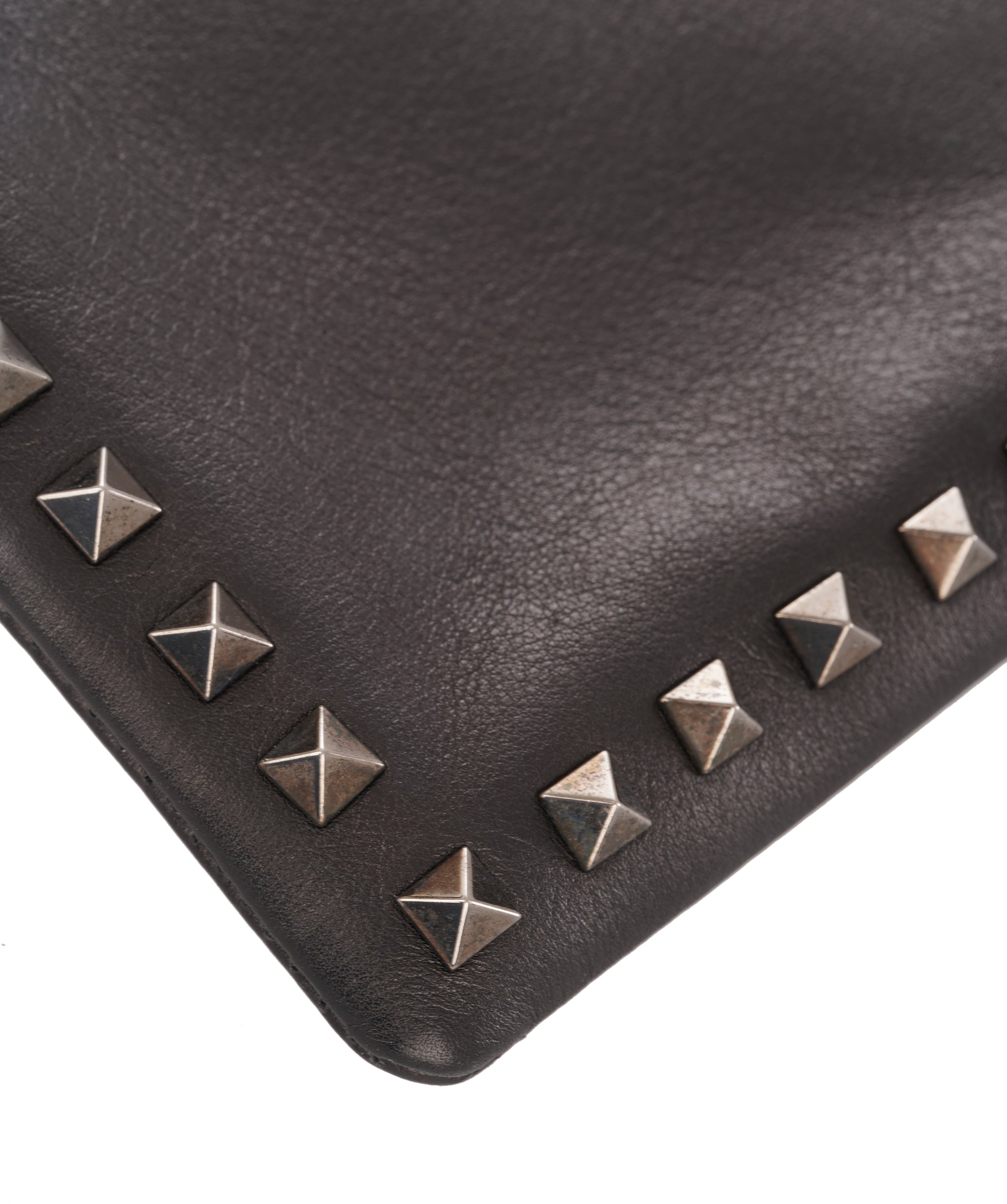 Valentino Garavani Rockstud Leather Pouch Clutch ALC4349