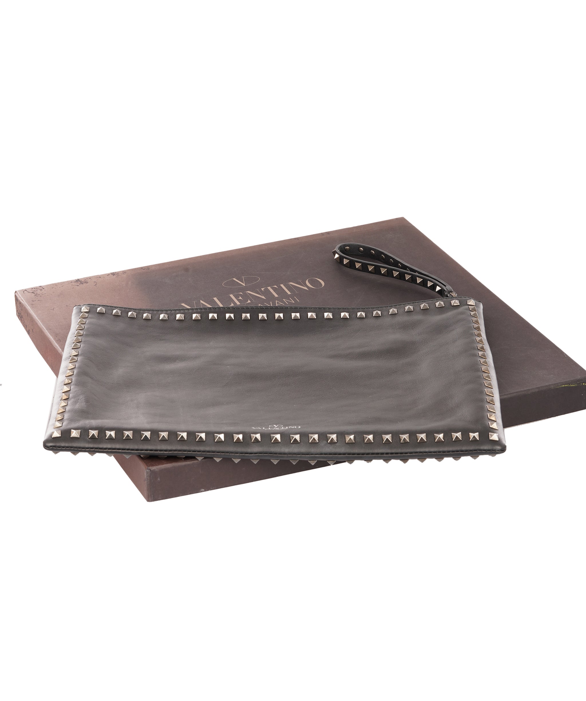 Valentino Garavani Rockstud Leather Pouch Clutch ALC4349