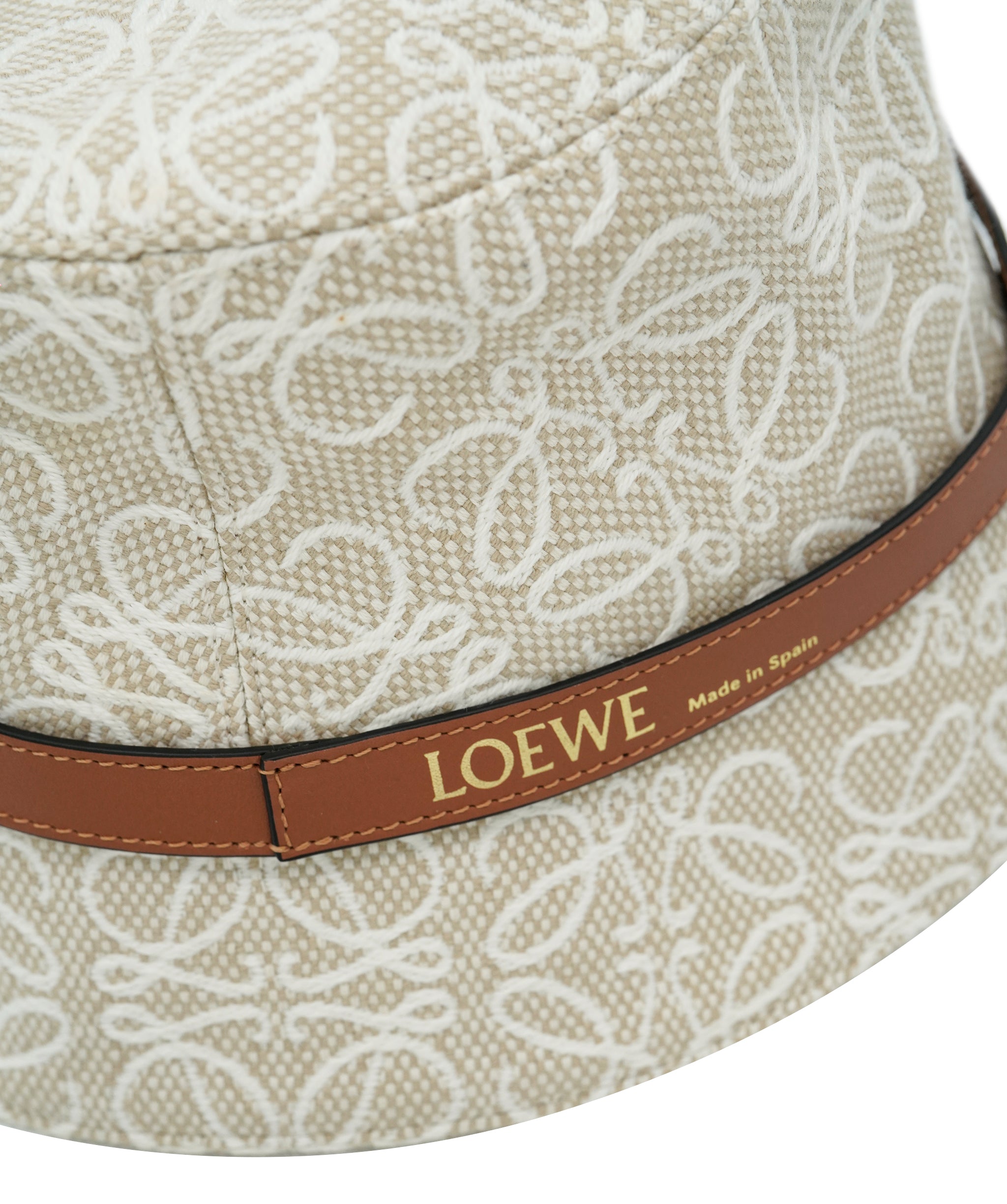 Loewe Beige Logo Bucket Hat  ALL0843